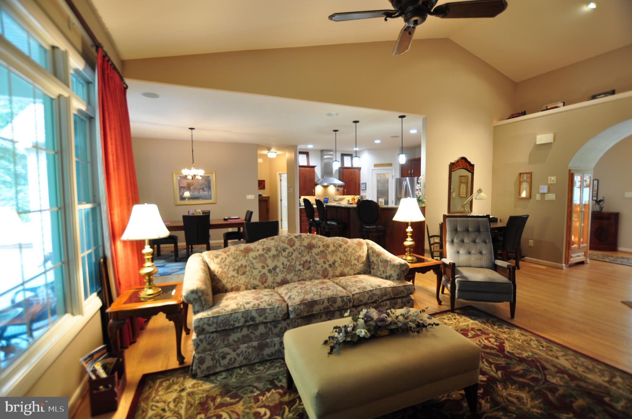 SPRING MILLS FARM - Residential