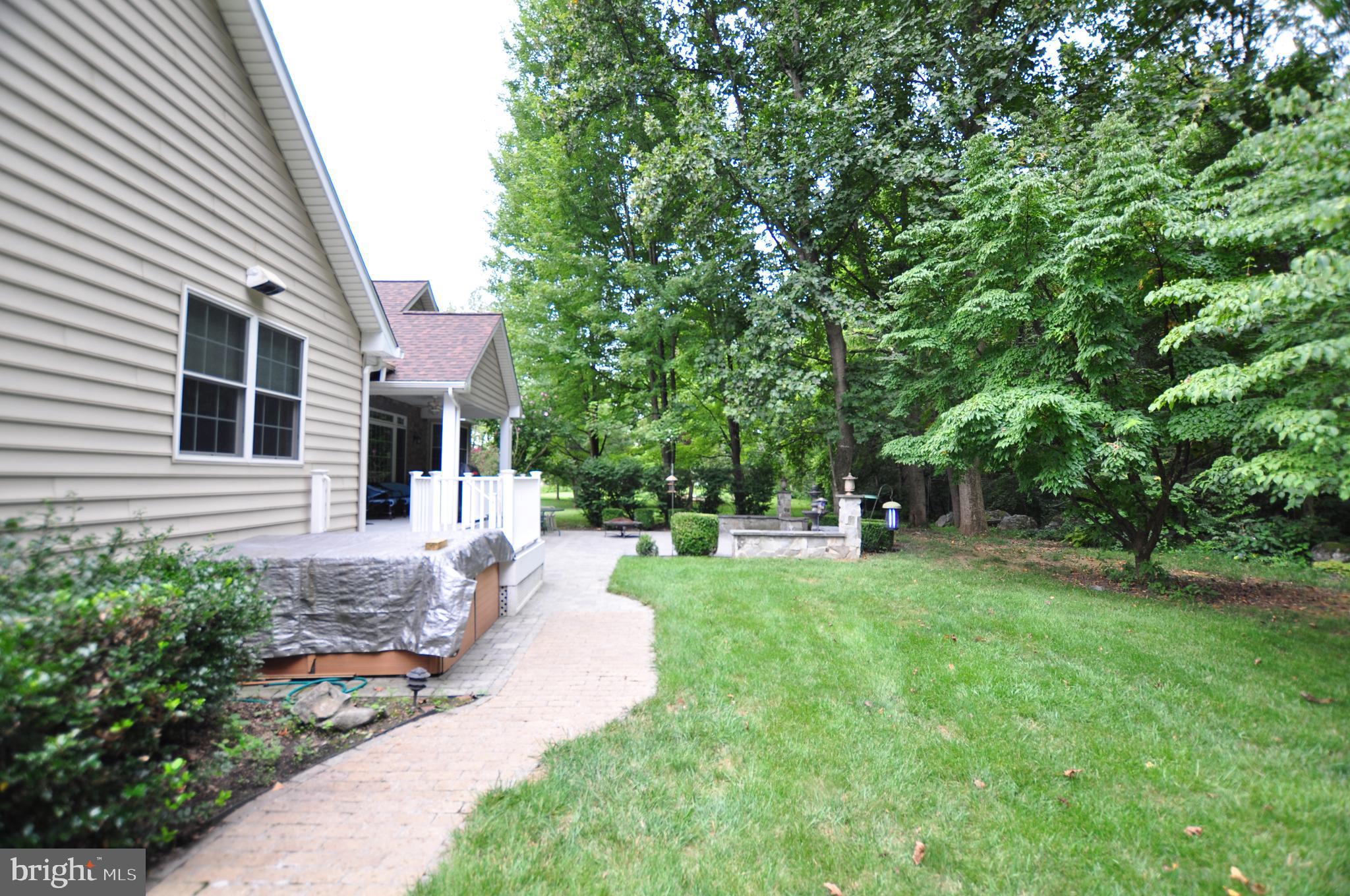 SPRING MILLS FARM - Residential