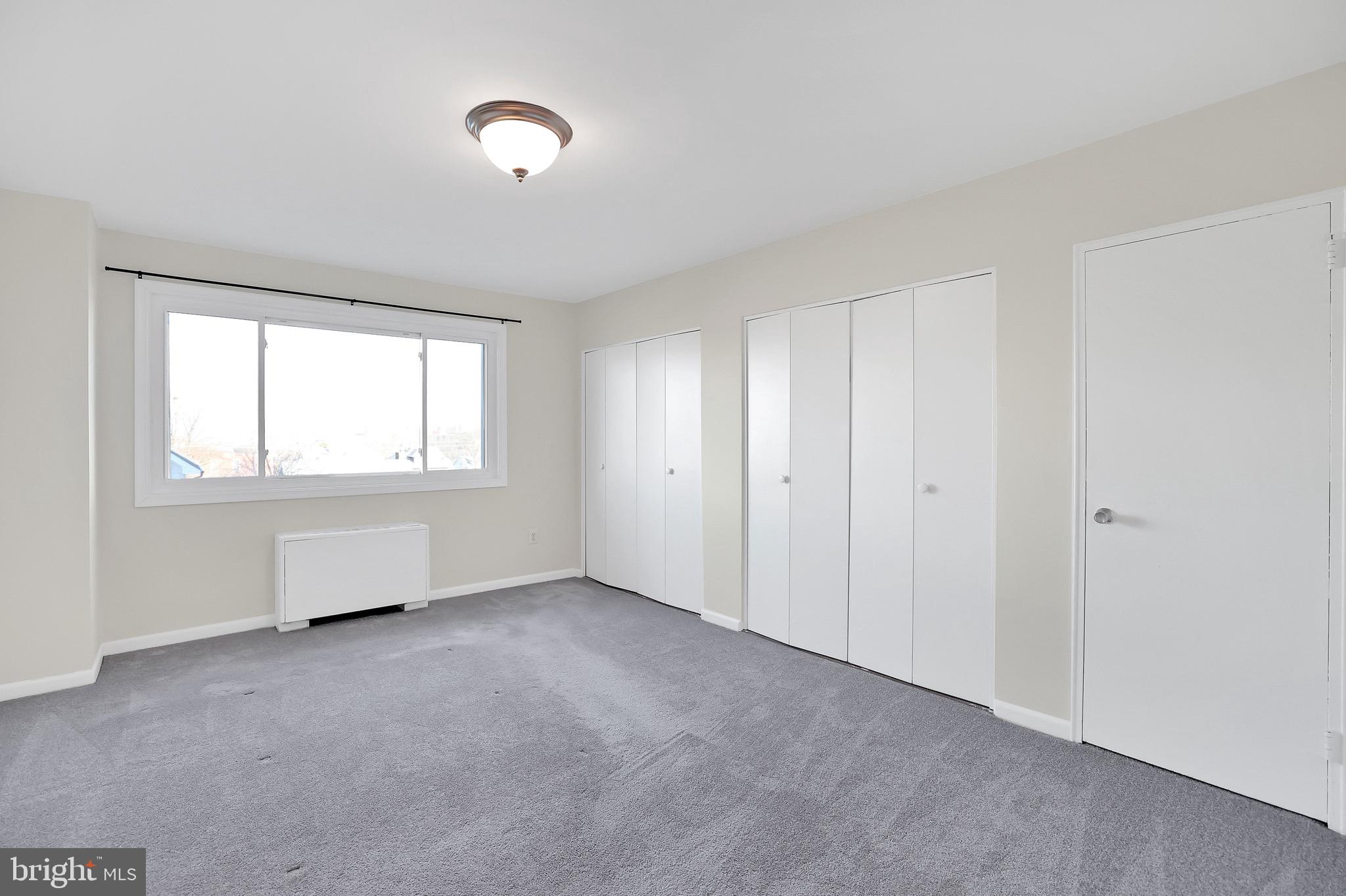 LANCASTER - Residential