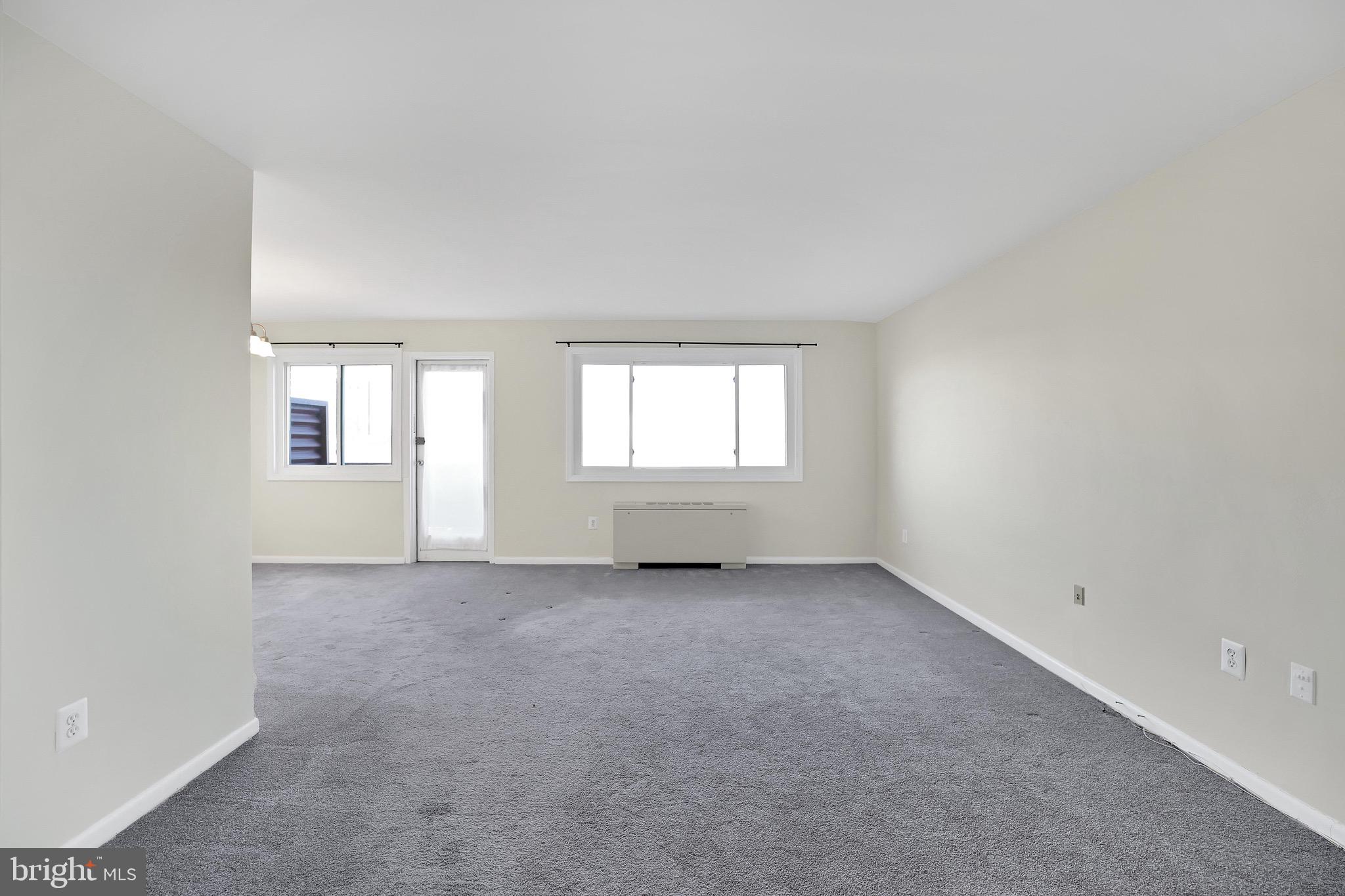 LANCASTER - Residential