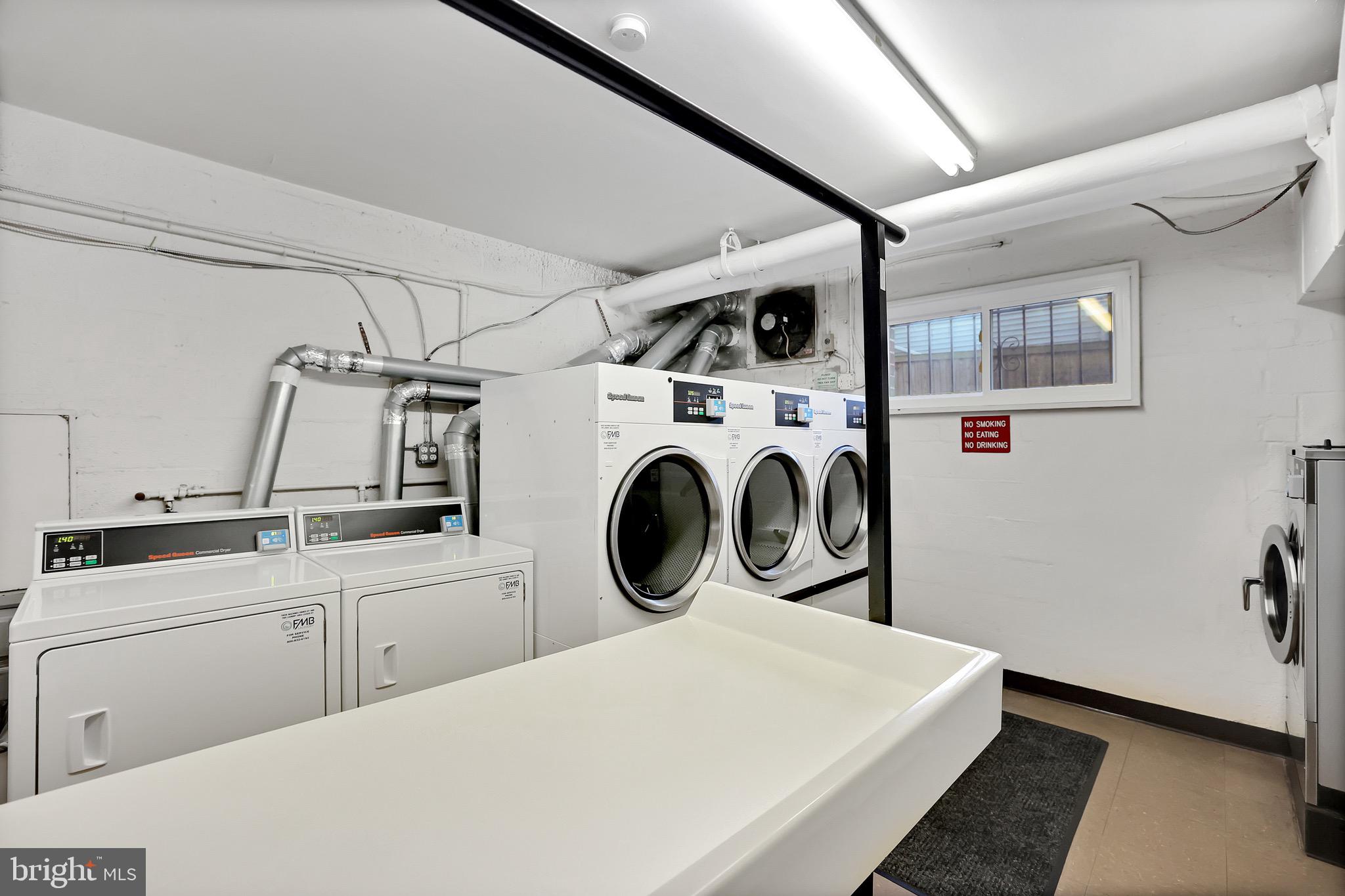 LANCASTER - Residential