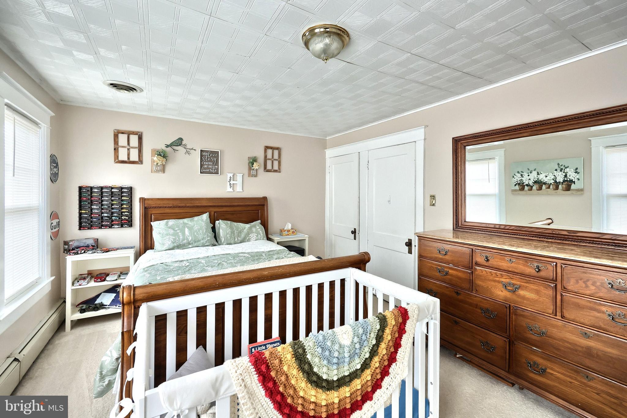 EAST YORK - Residential