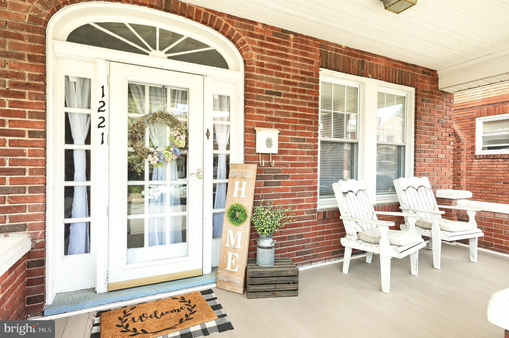 EAST YORK - Residential