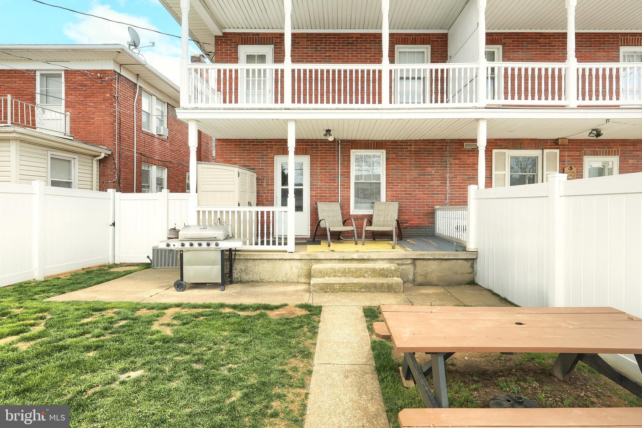 EAST YORK - Residential