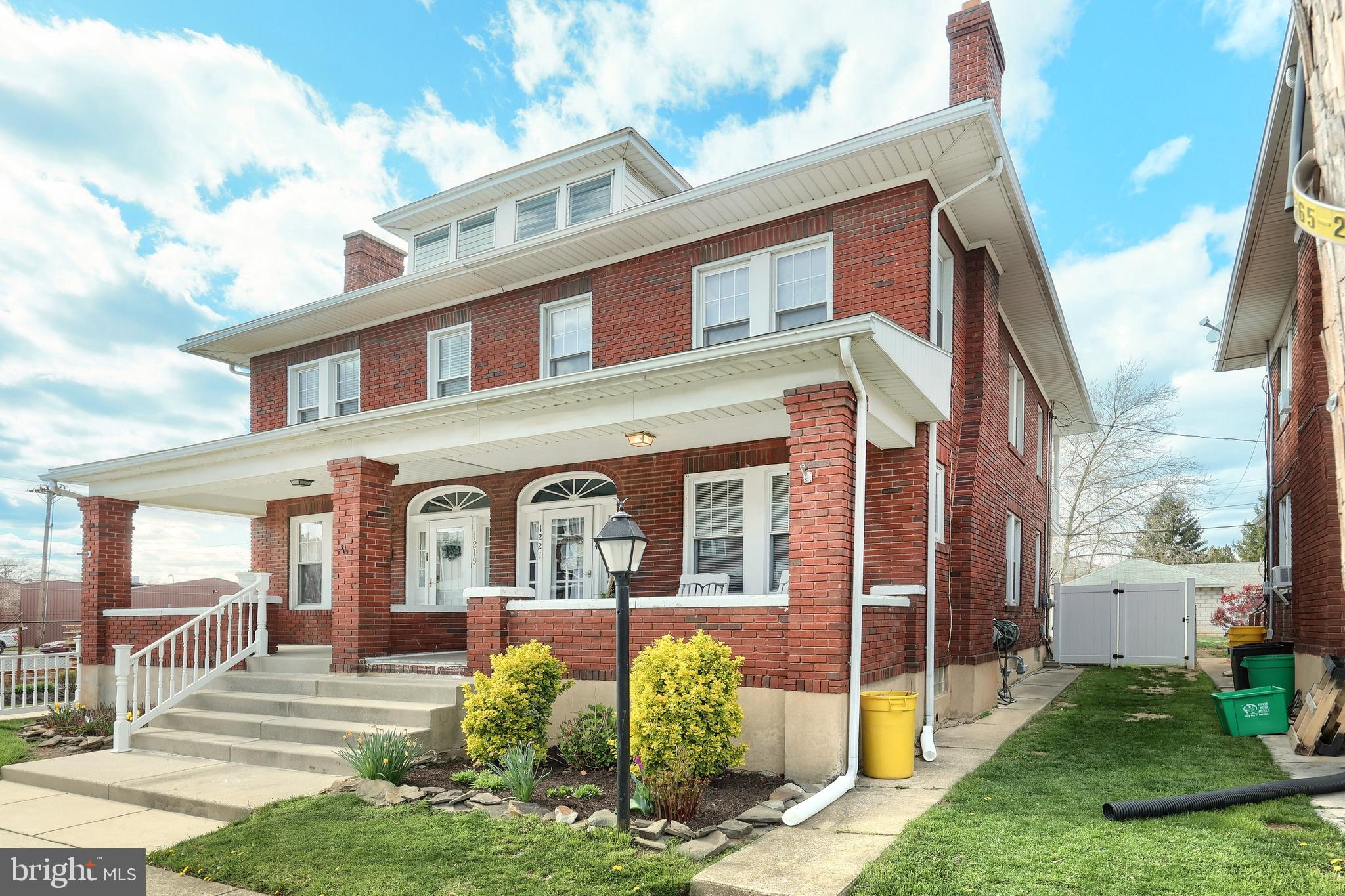 EAST YORK - Residential