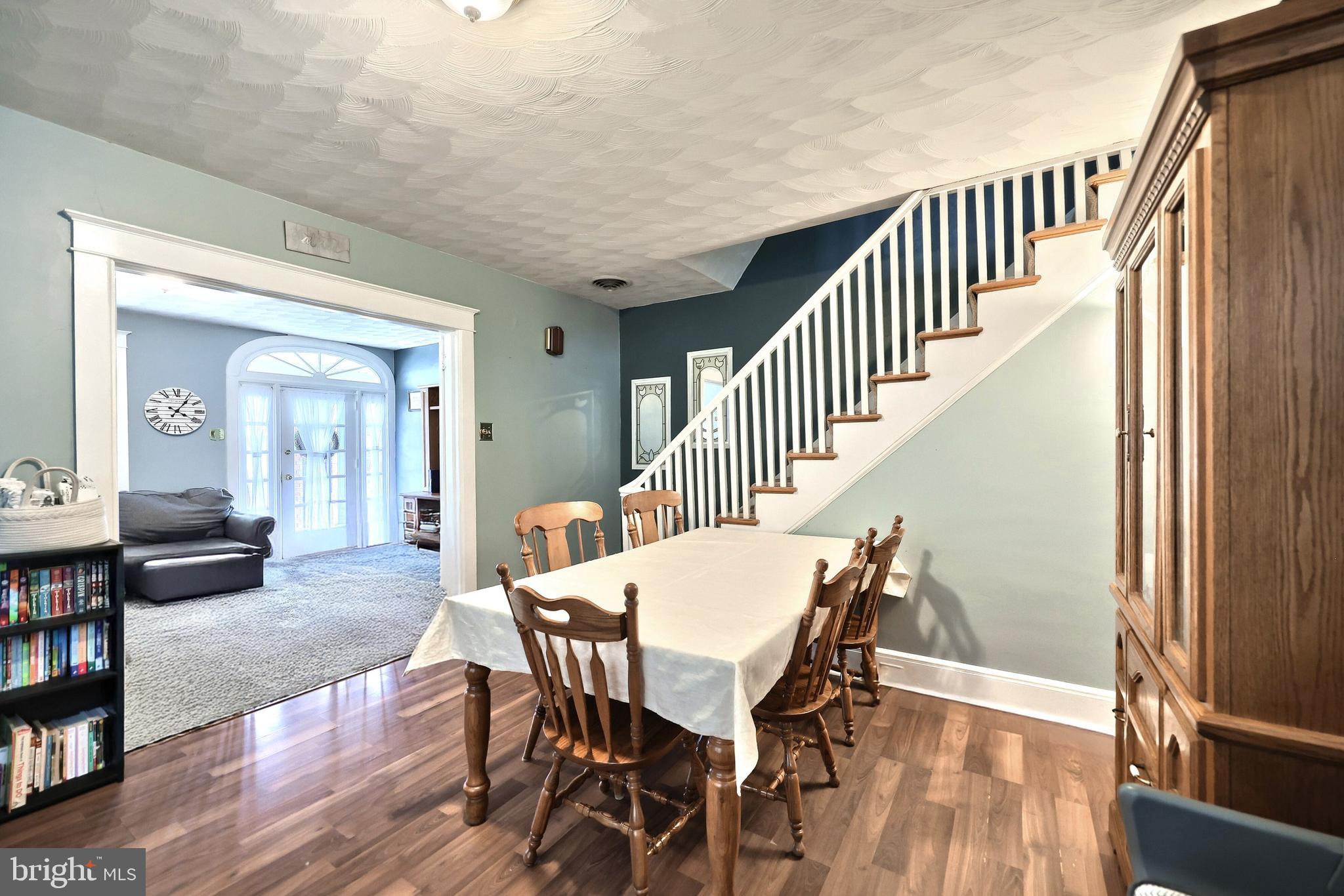 EAST YORK - Residential