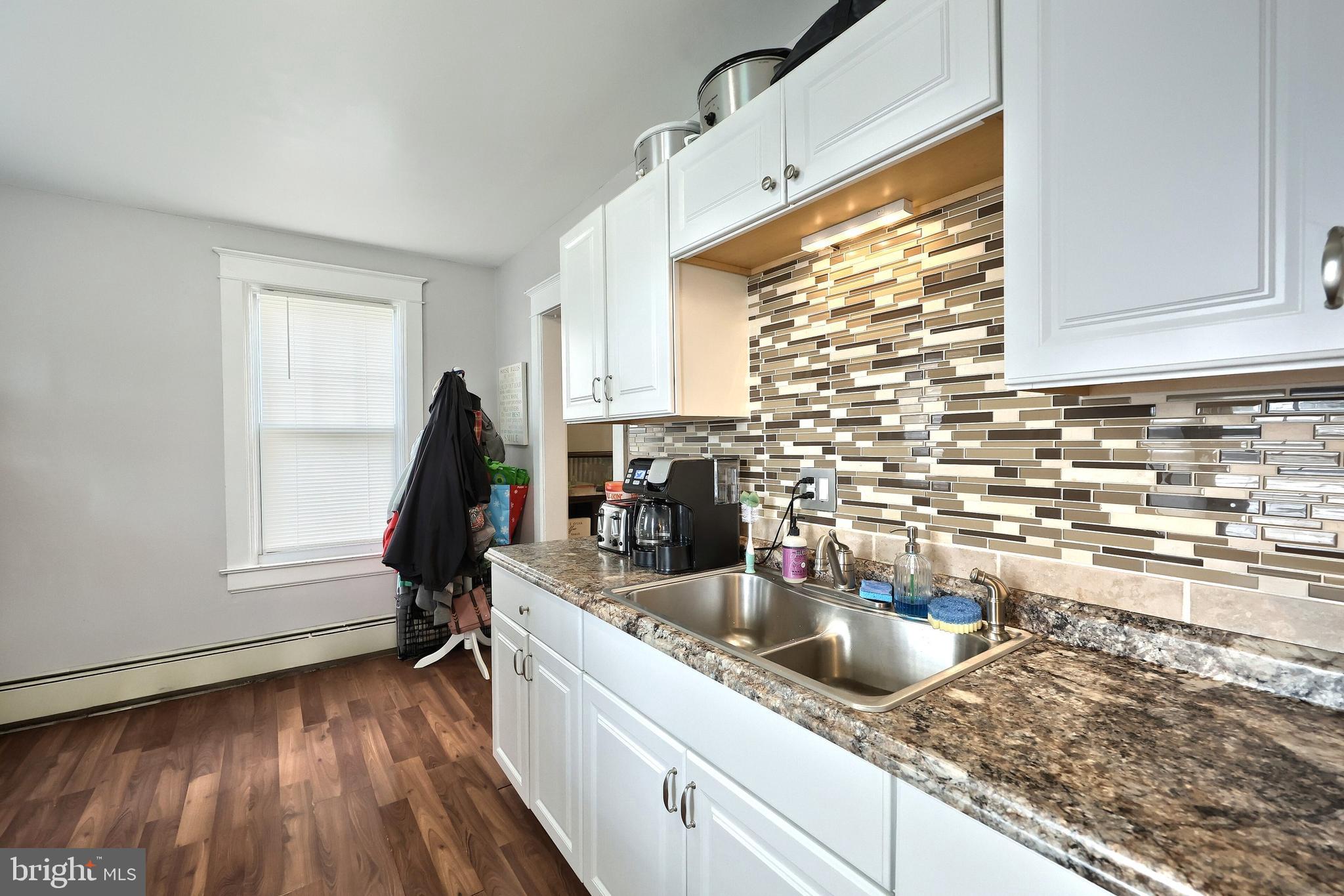 EAST YORK - Residential