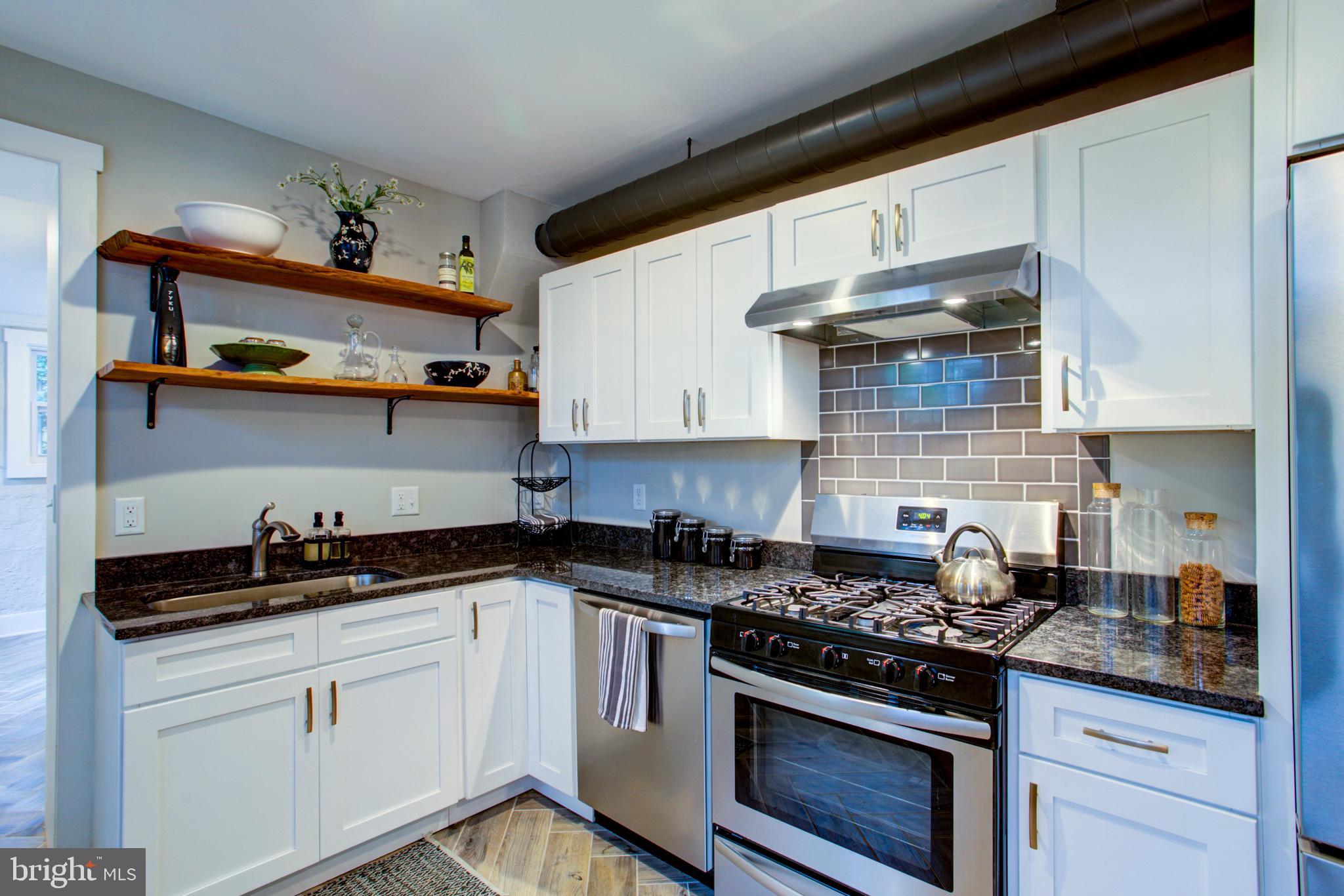 LANCASTER - Residential