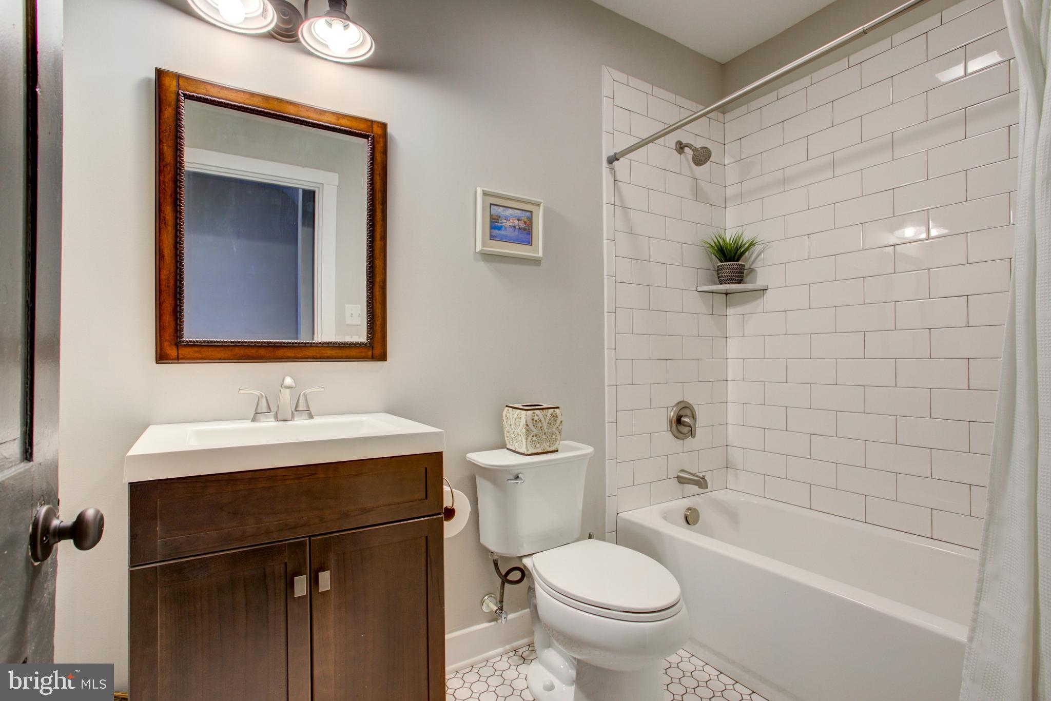 LANCASTER - Residential