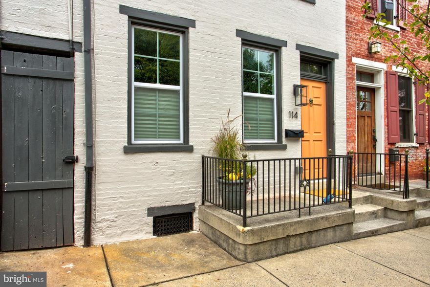 Character abounds in this tastefully redone Lancaster City 3 Bedroom 2.5 bath row home. Hardwood floors, whitewashed brick, and exposed duct work are just a few of the things you will notice as soon as you enter this lovely home. With a beautifully redone kitchen, large bedrooms and tile bathrooms, as well as a private rear patio... schedule a showing today so that you can make this house your next home!