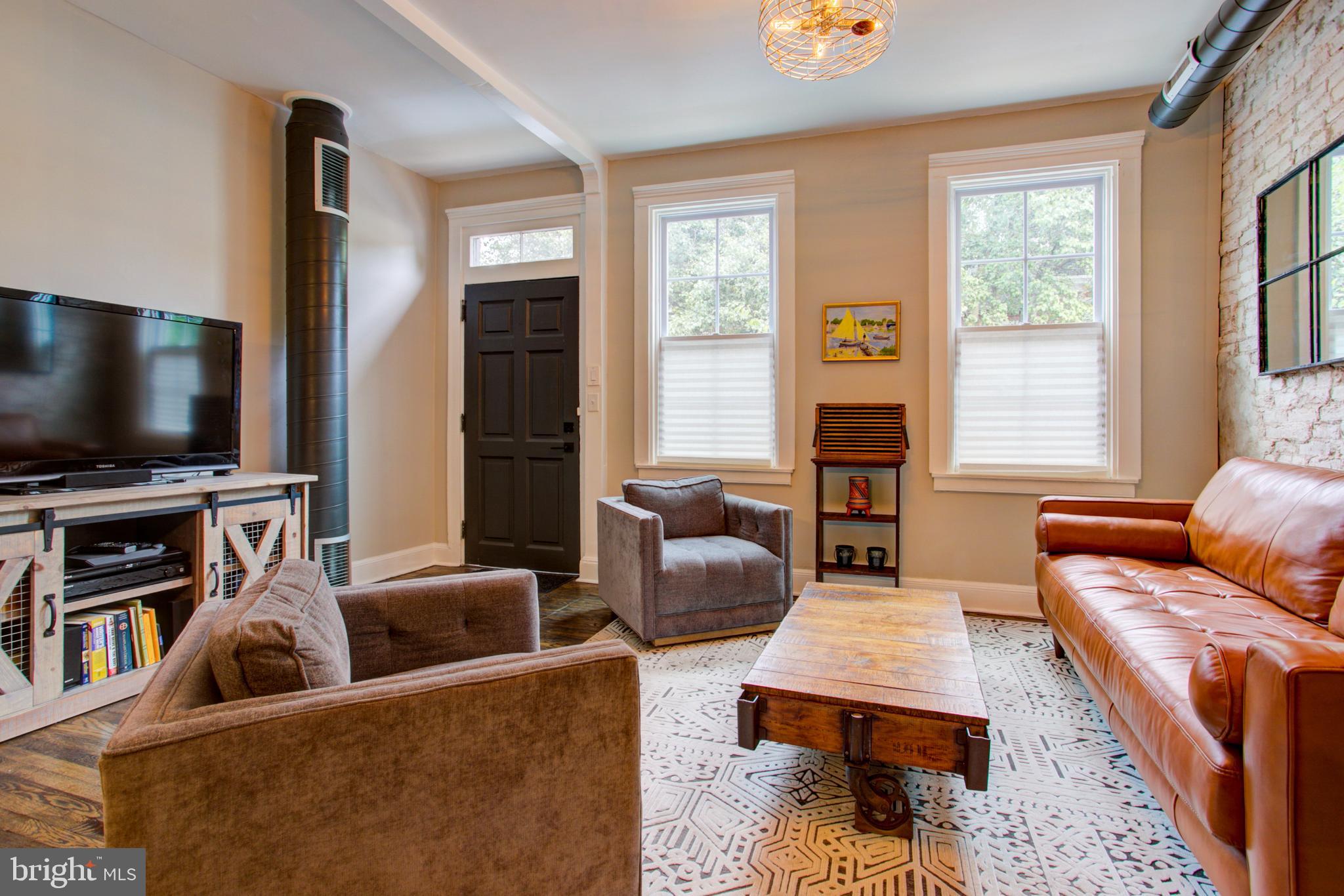 LANCASTER - Residential