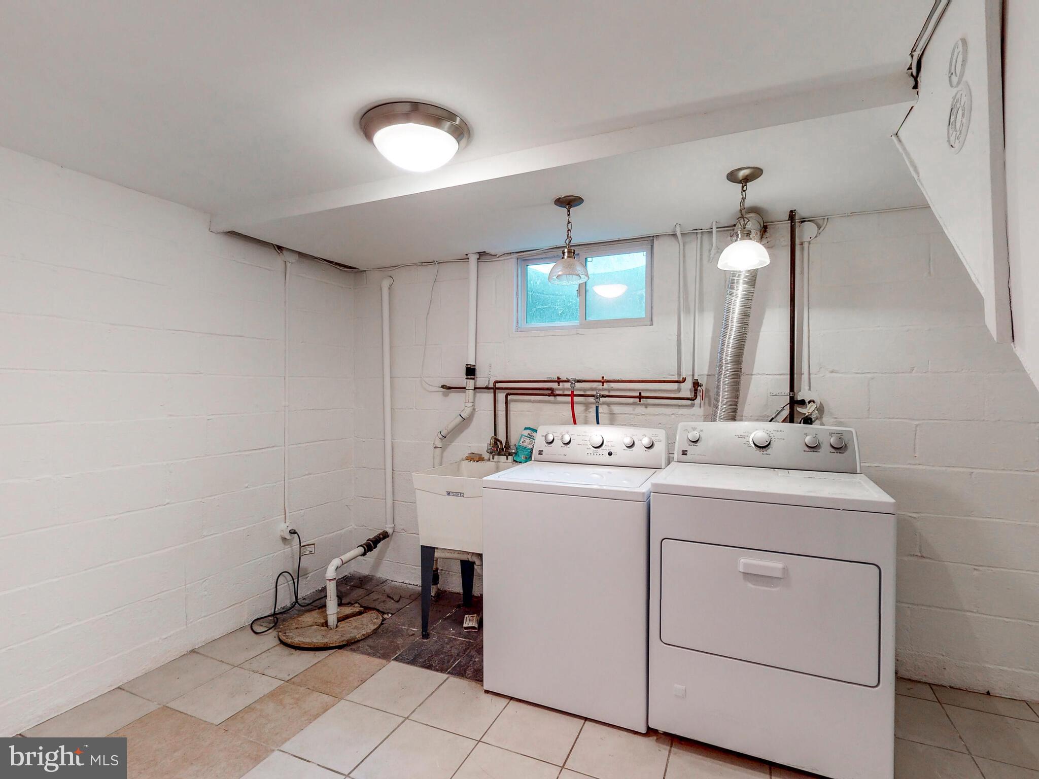 LUTHER VILLAGE - Residential