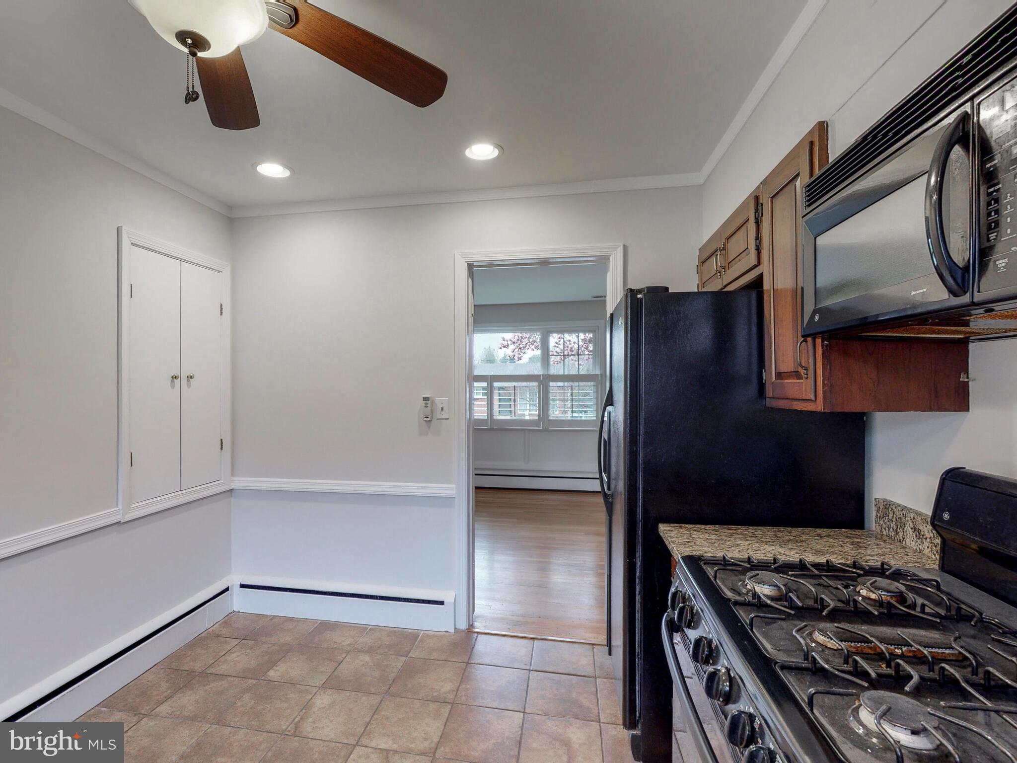 LUTHER VILLAGE - Residential