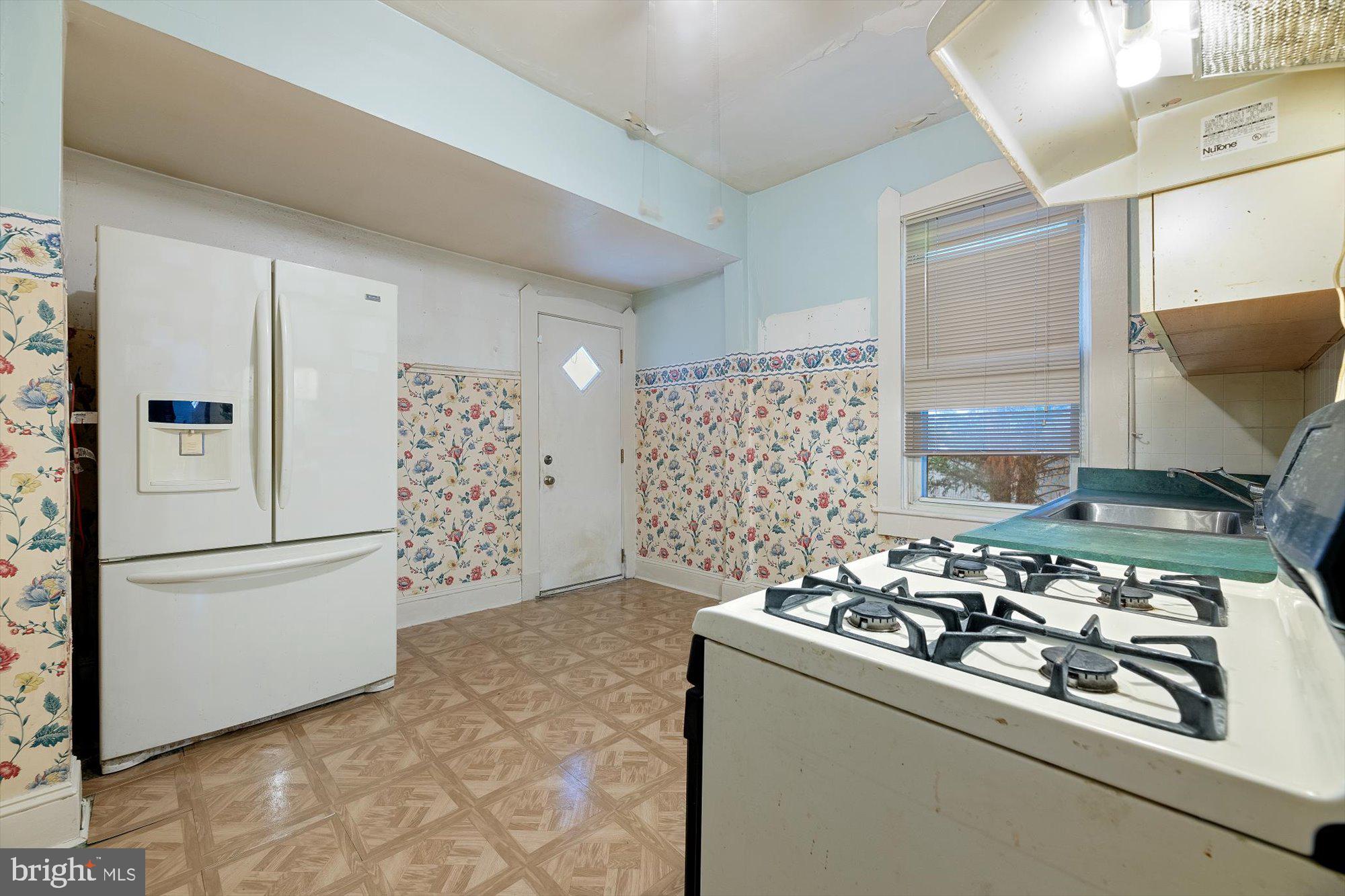 HAMILTON HEIGHTS - Residential