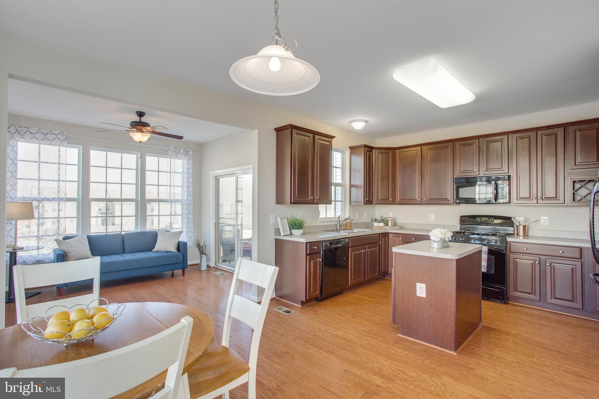 SUMMIT RIDGE - Residential