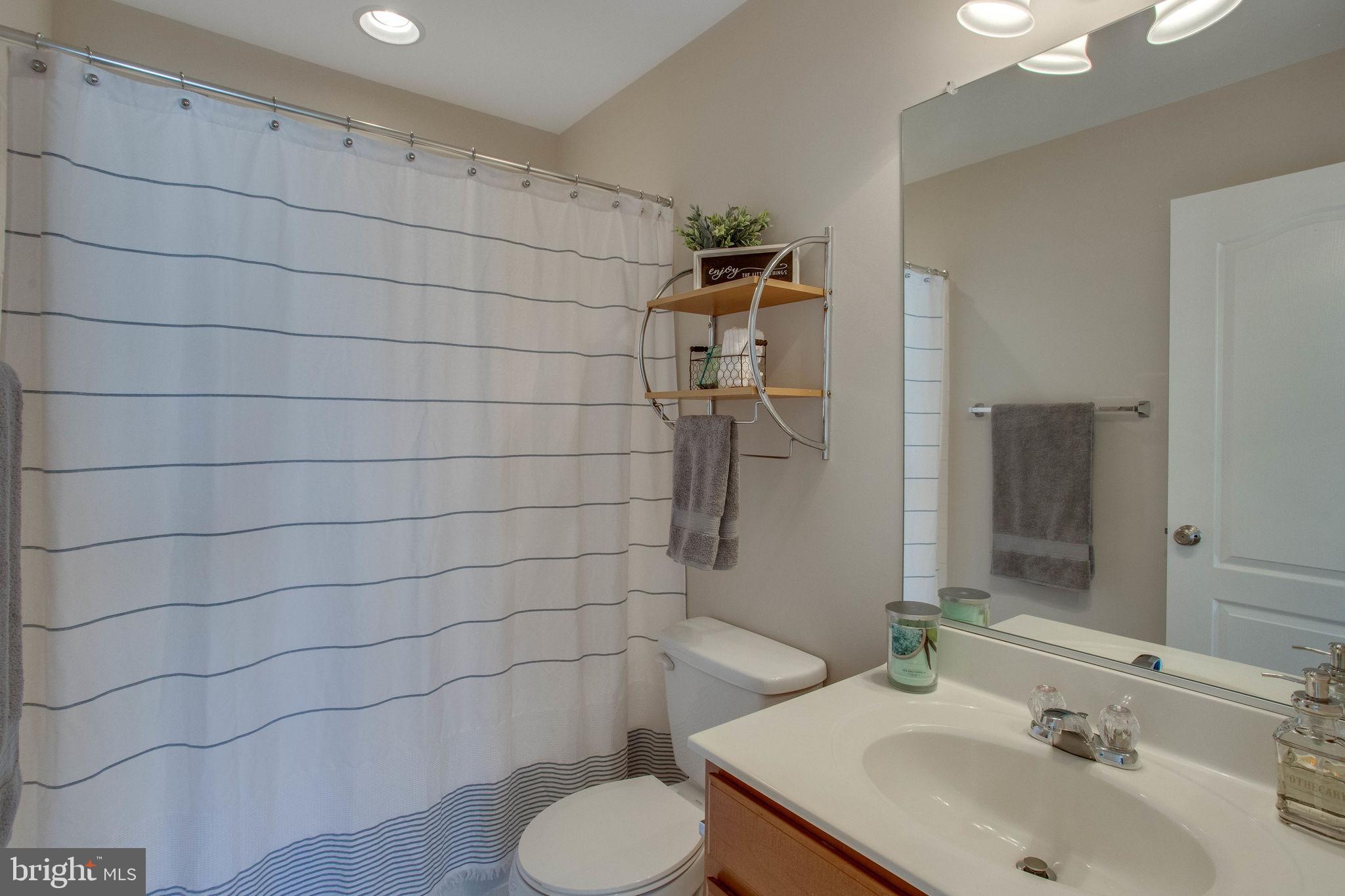 SUMMIT RIDGE - Residential