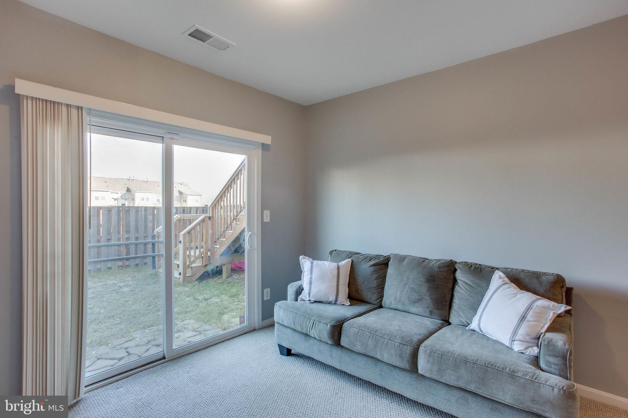 SUMMIT RIDGE - Residential