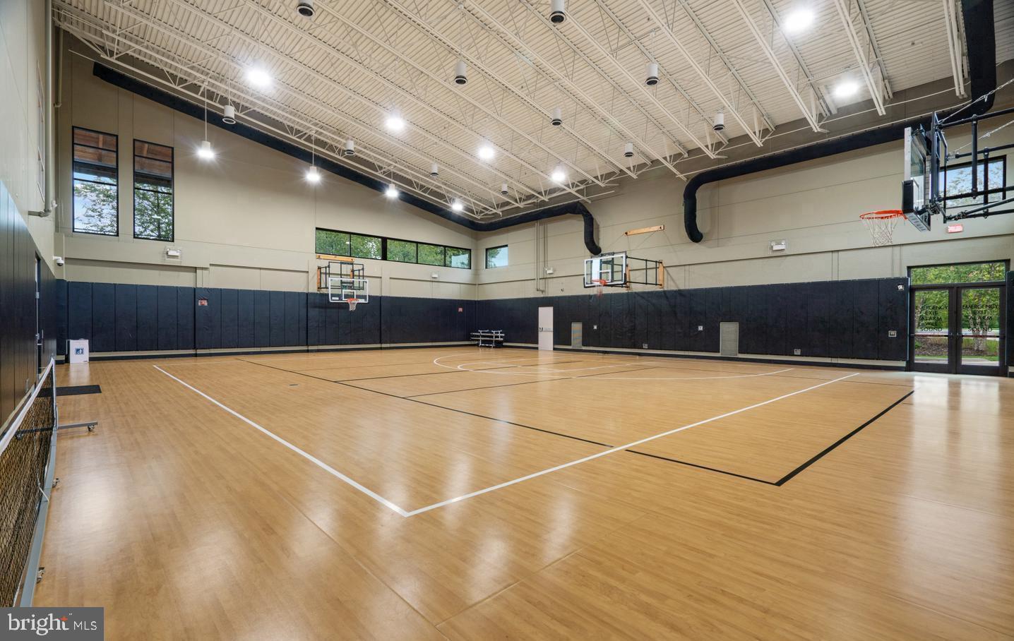 ONE LOUDOUN - Residential Lease