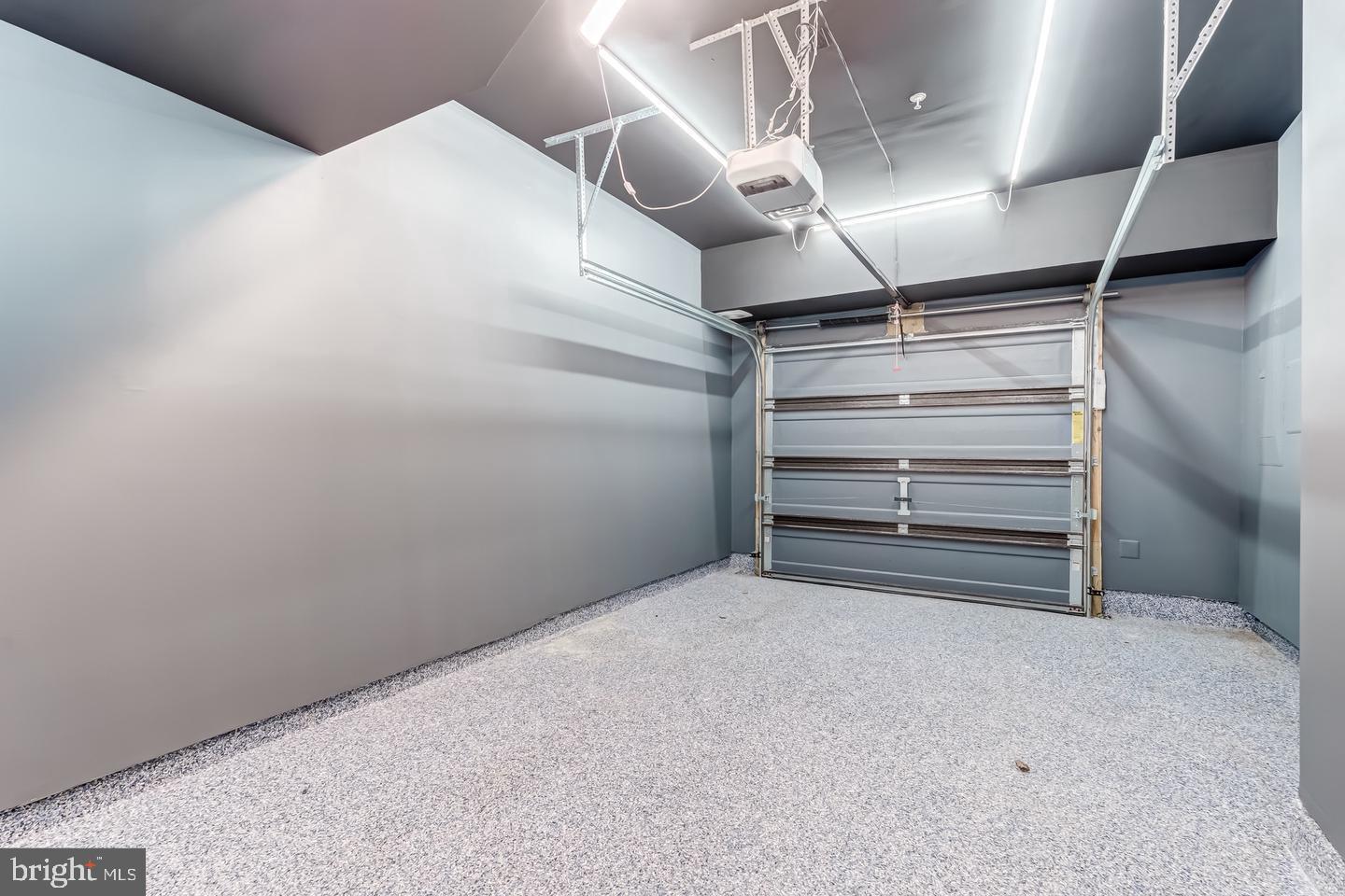 ONE LOUDOUN - Residential Lease