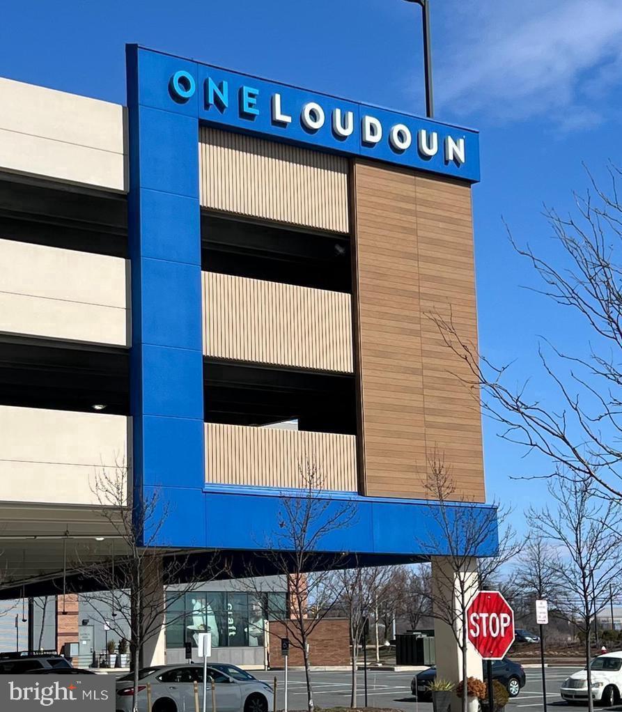ONE LOUDOUN - Residential Lease