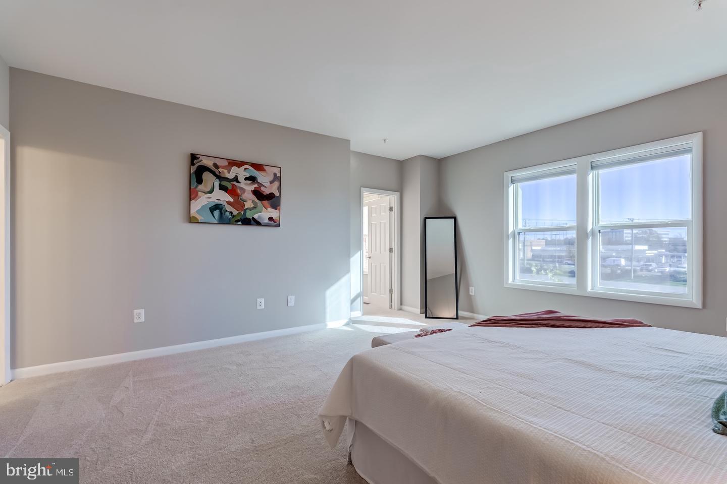 ONE LOUDOUN - Residential Lease