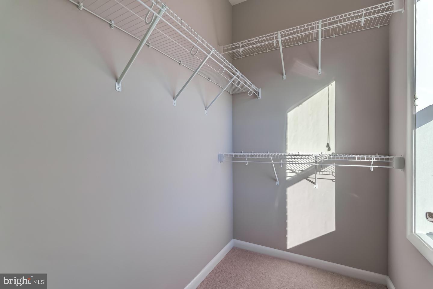 ONE LOUDOUN - Residential Lease