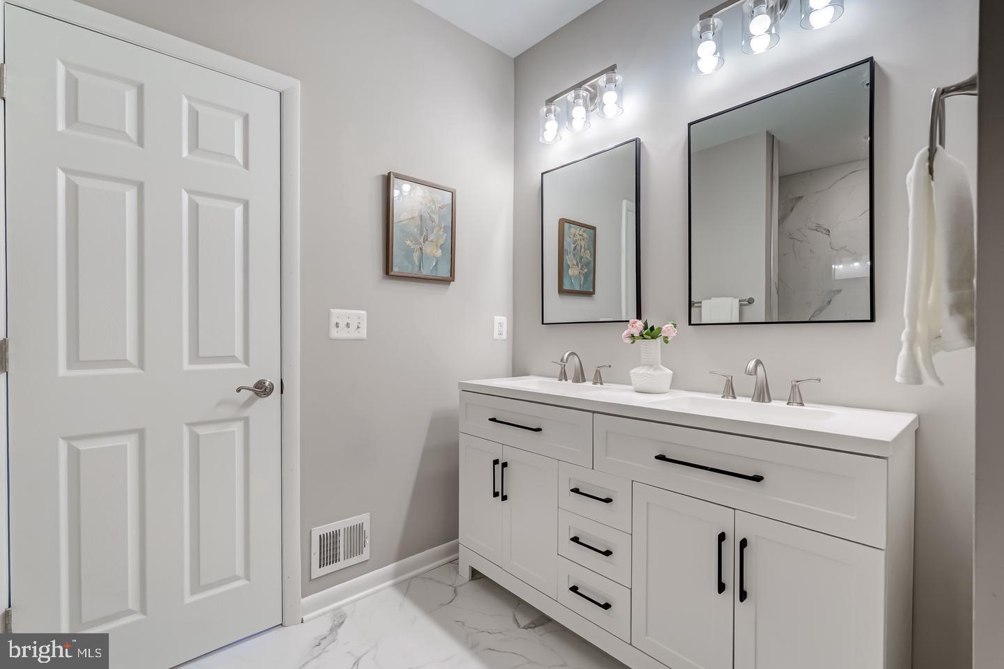 ONE LOUDOUN - Residential Lease