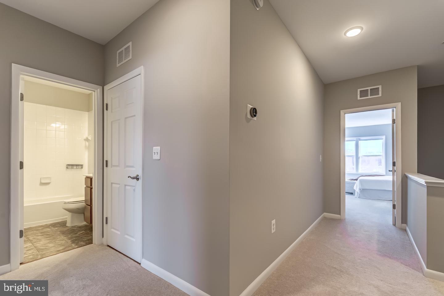 ONE LOUDOUN - Residential Lease