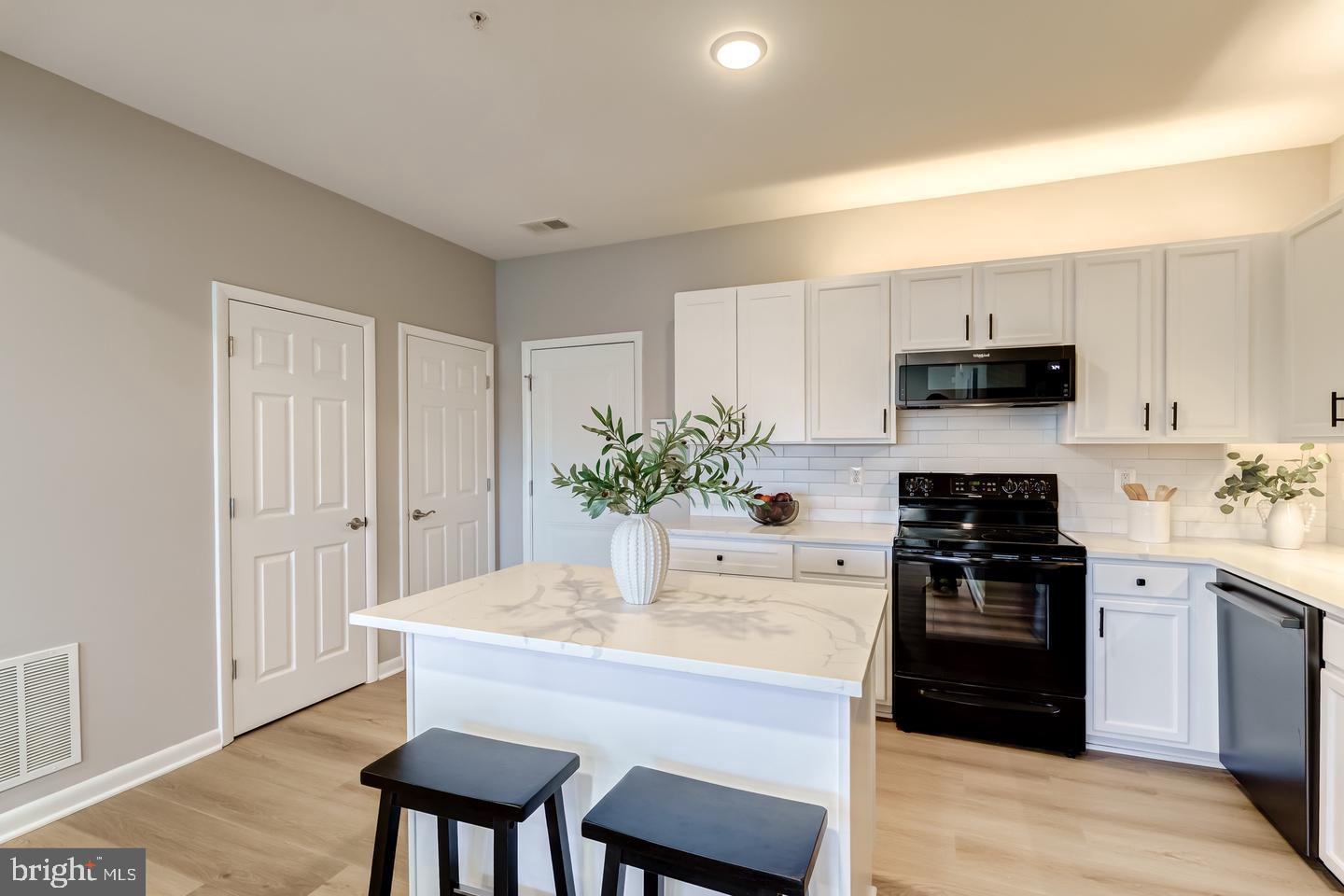 ONE LOUDOUN - Residential Lease