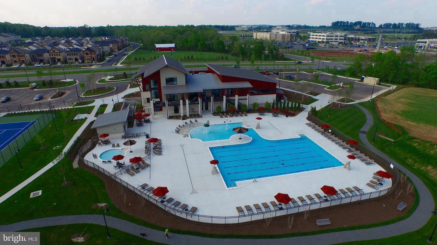 ONE LOUDOUN - Residential Lease