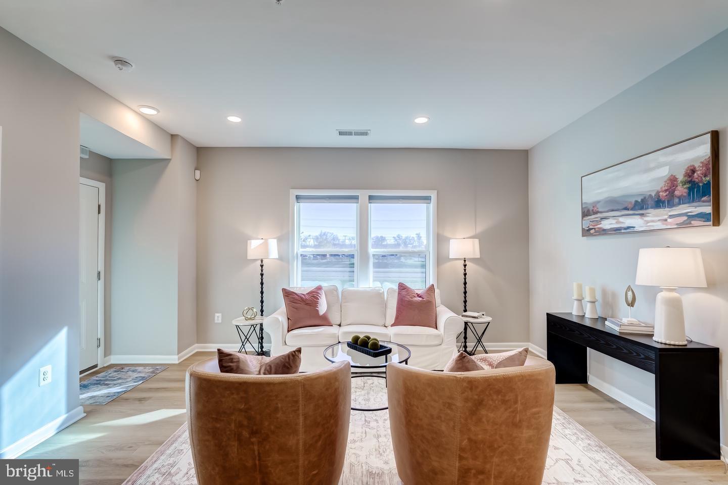 ONE LOUDOUN - Residential Lease