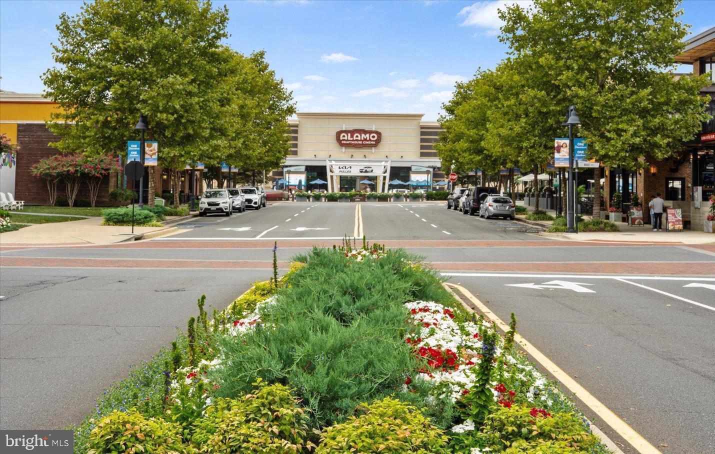 ONE LOUDOUN - Residential Lease