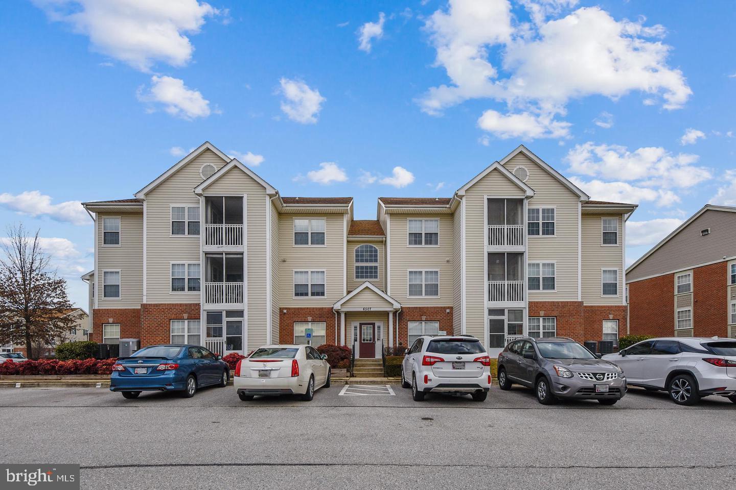 CROMWELL FOUNTAIN - Residential Lease