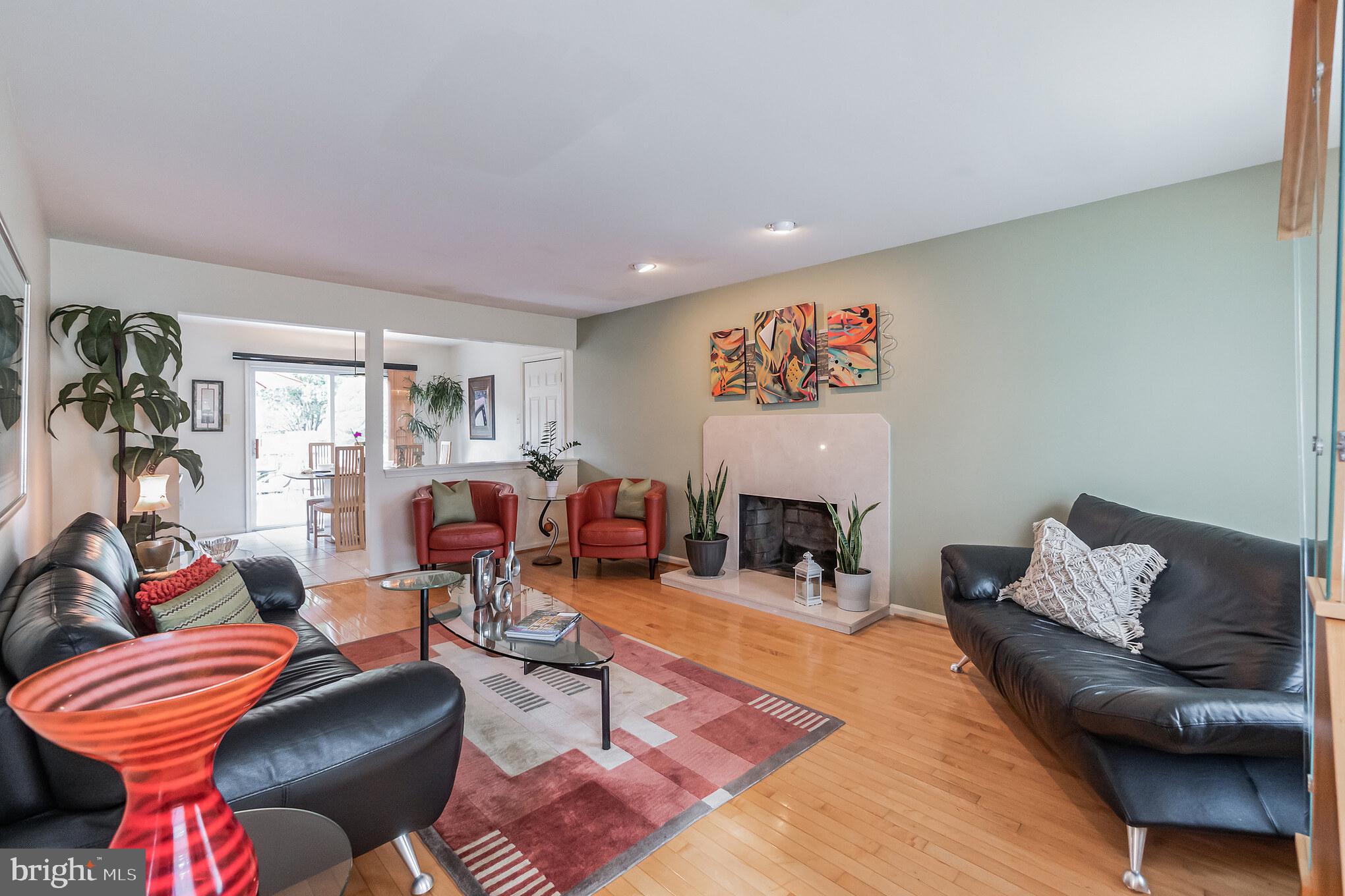 VALLEY MEADE - Residential