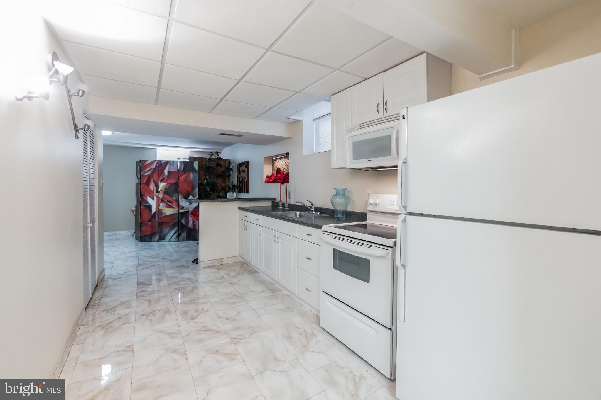 VALLEY MEADE - Residential