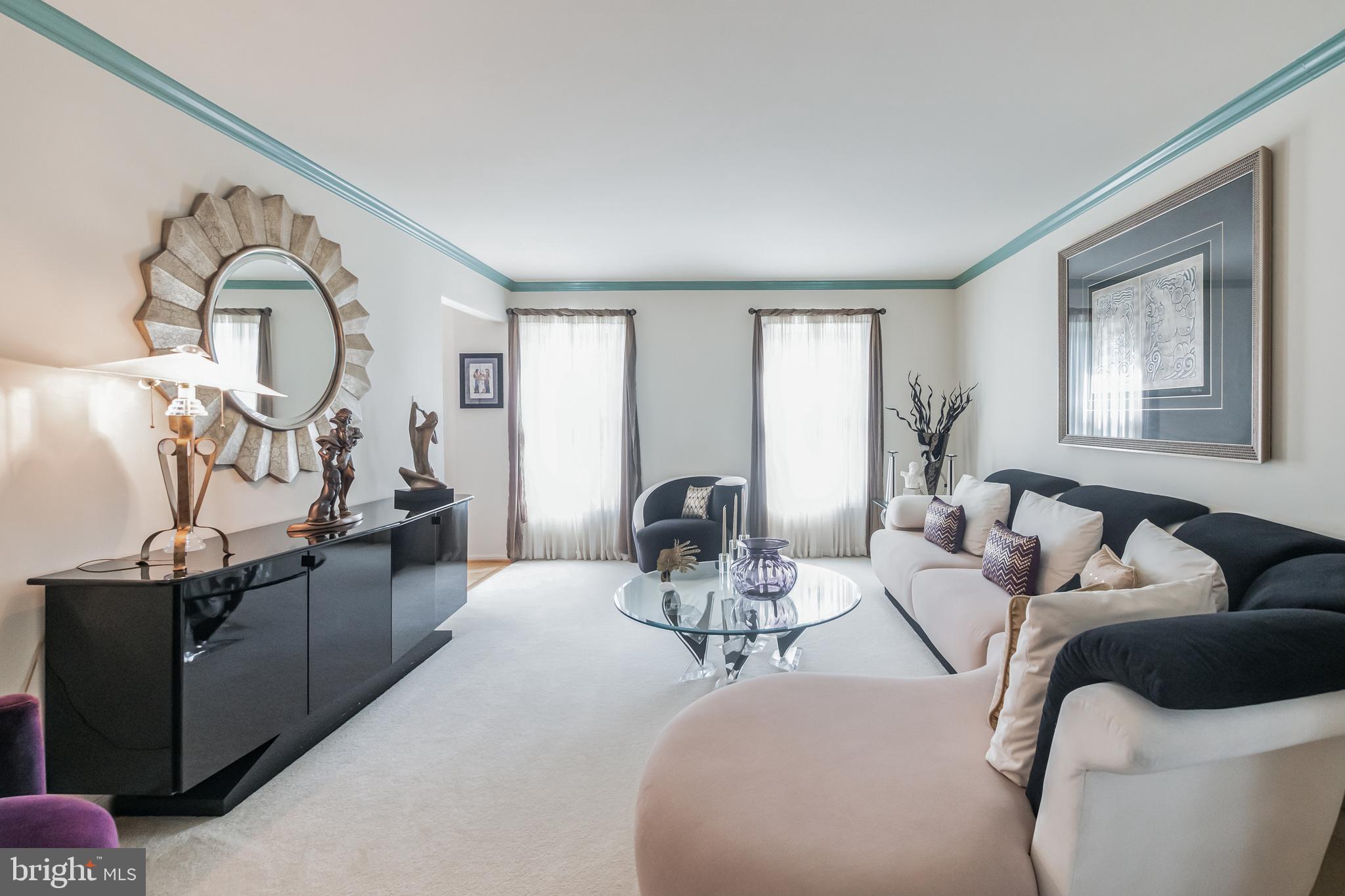 VALLEY MEADE - Residential