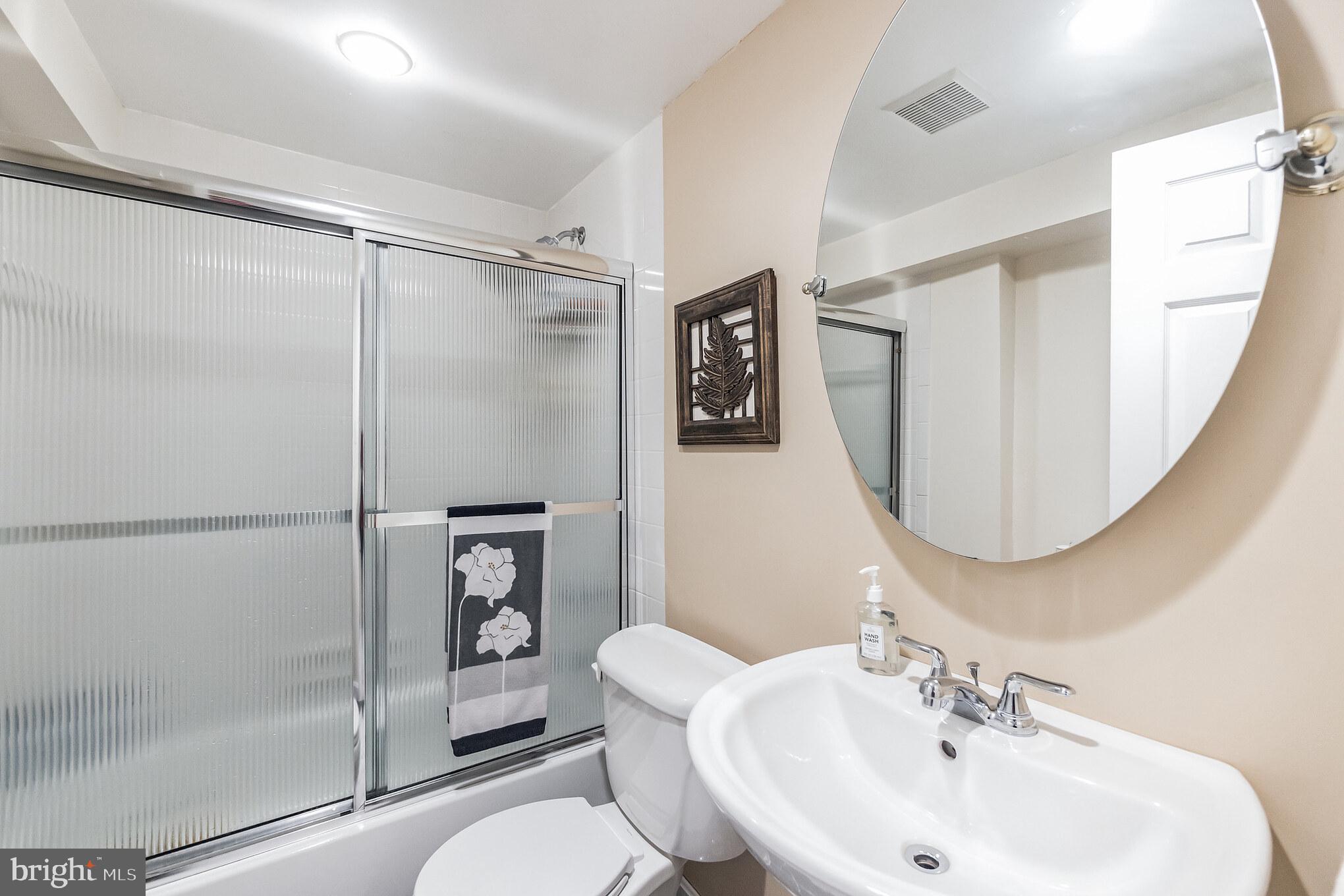 VALLEY MEADE - Residential