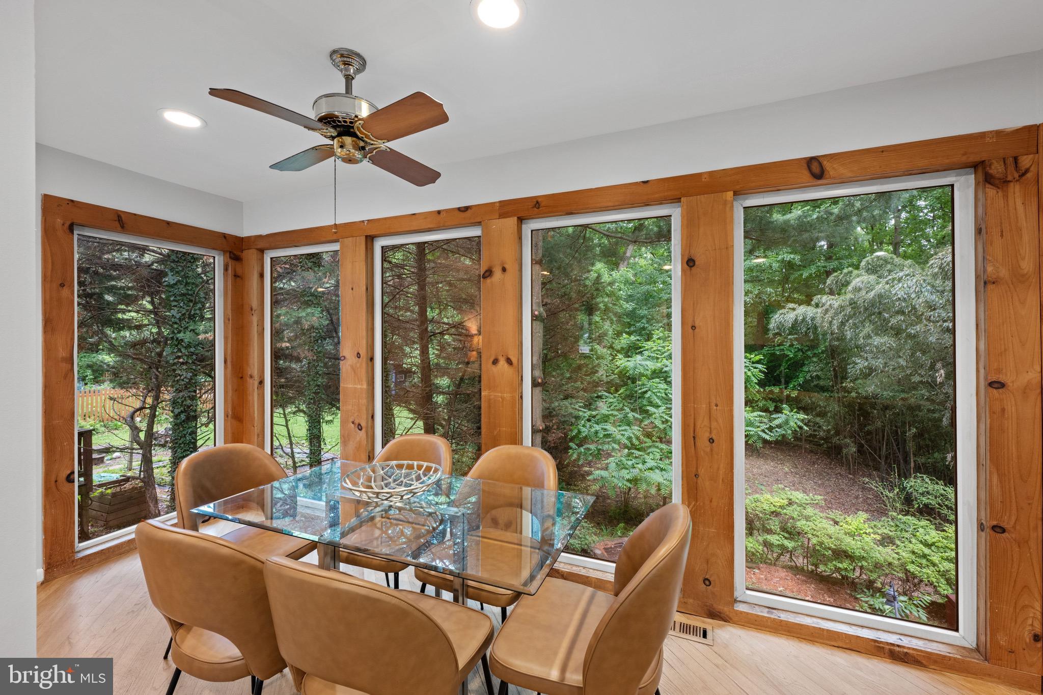 ROCK CREEK PALISADES - Residential