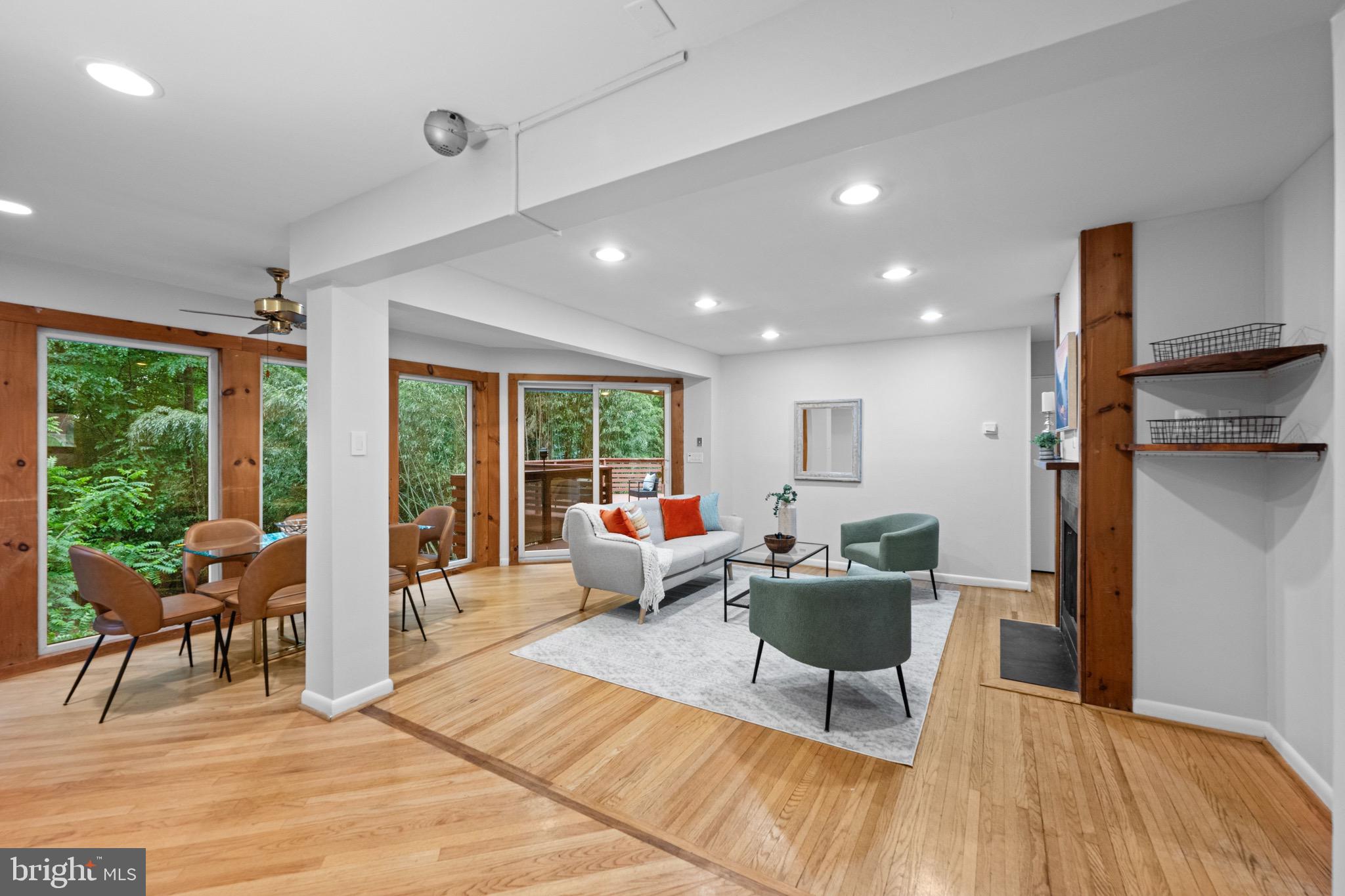 ROCK CREEK PALISADES - Residential
