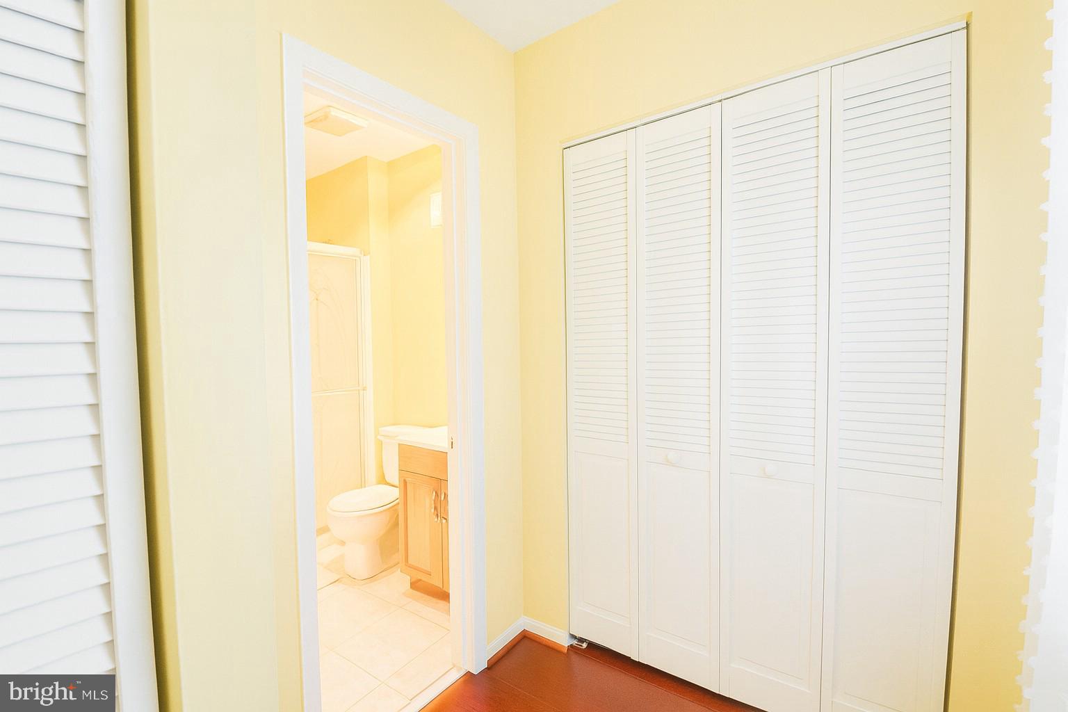 PINEWOOD STATION - Residential Lease