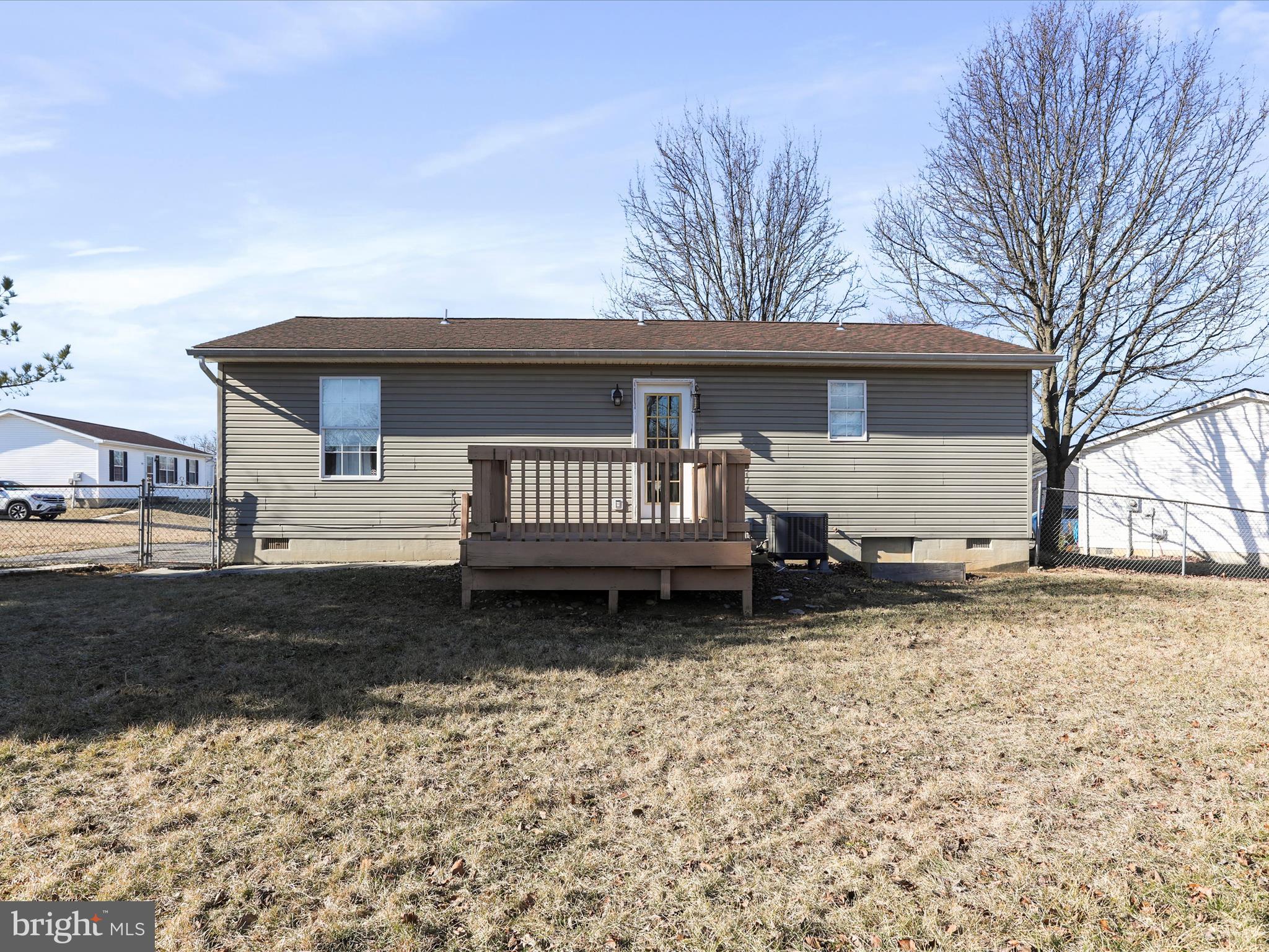 SPRINGFIELD VILLAGE - Residential