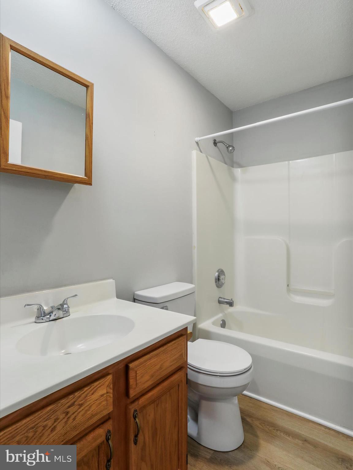 SPRINGFIELD VILLAGE - Residential