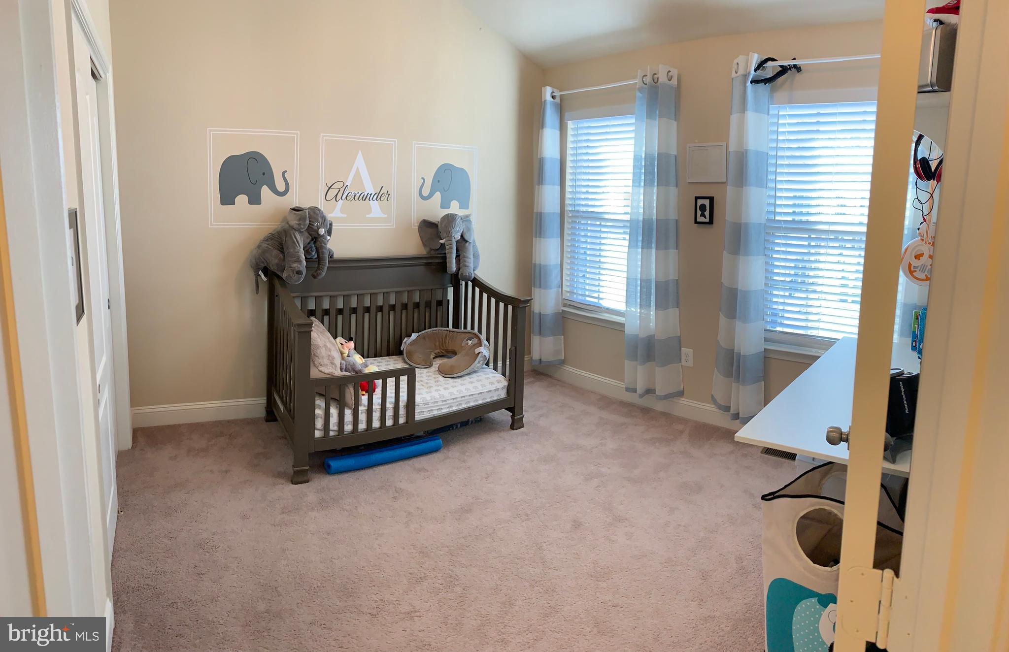 RIVERWALK - Residential Lease