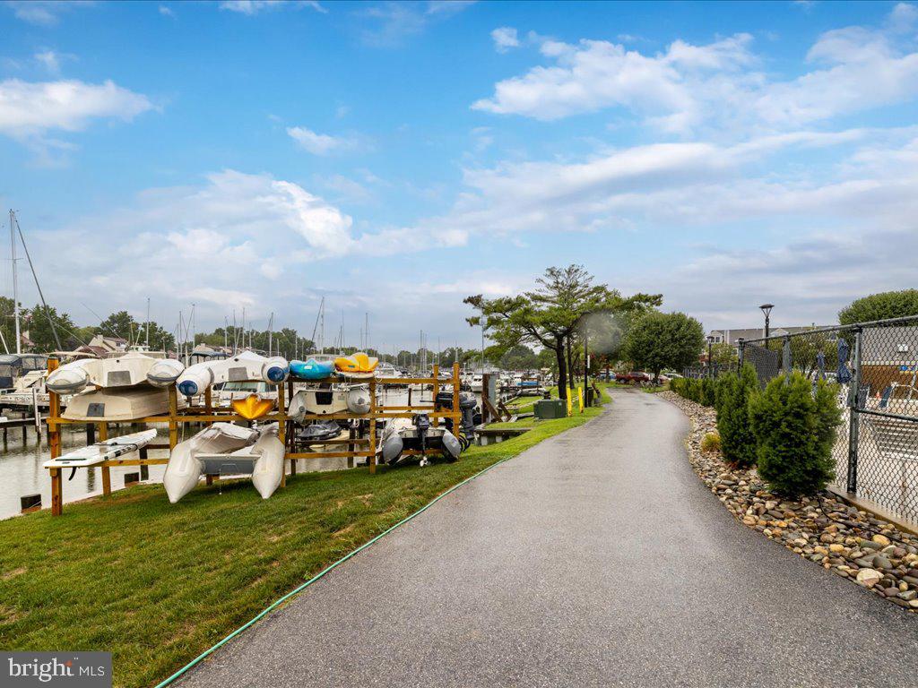 BAYSIDE - Residential