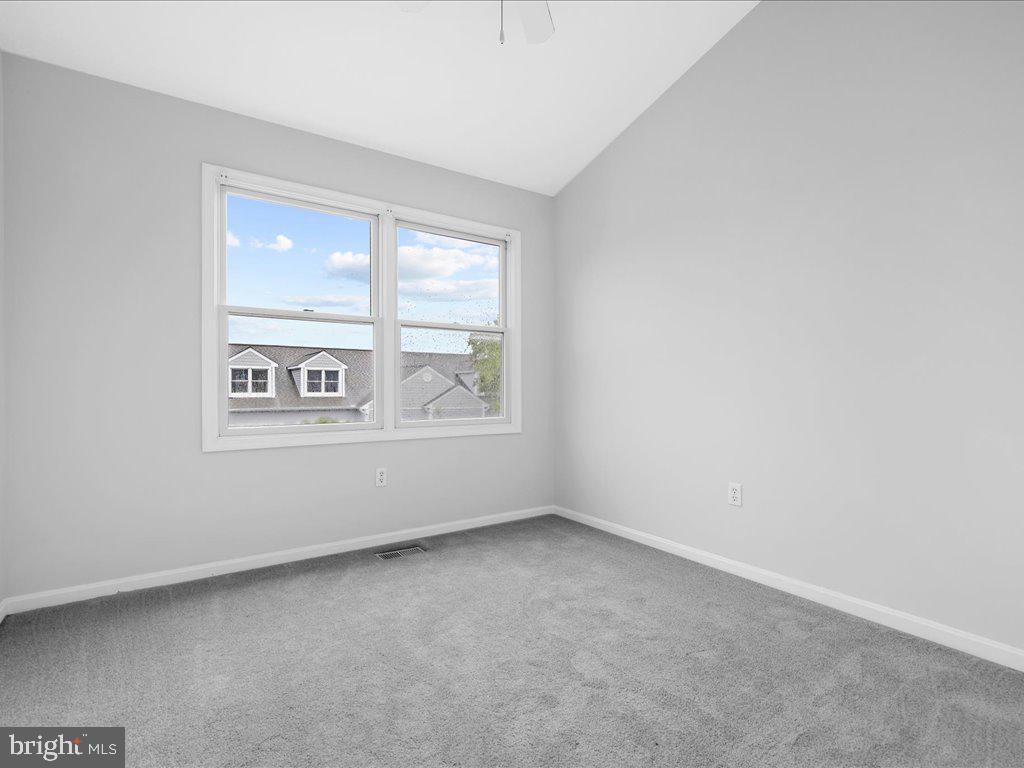 BAYSIDE - Residential