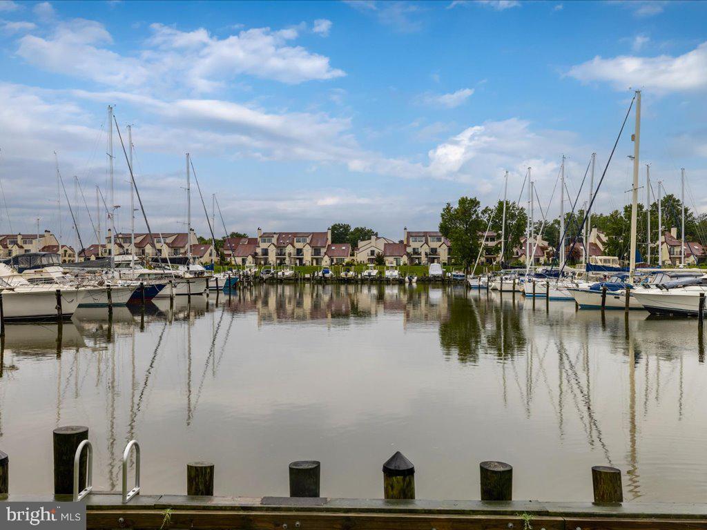 BAYSIDE - Residential