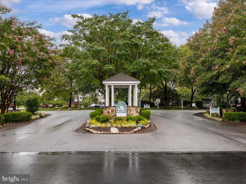 BAYSIDE - Residential