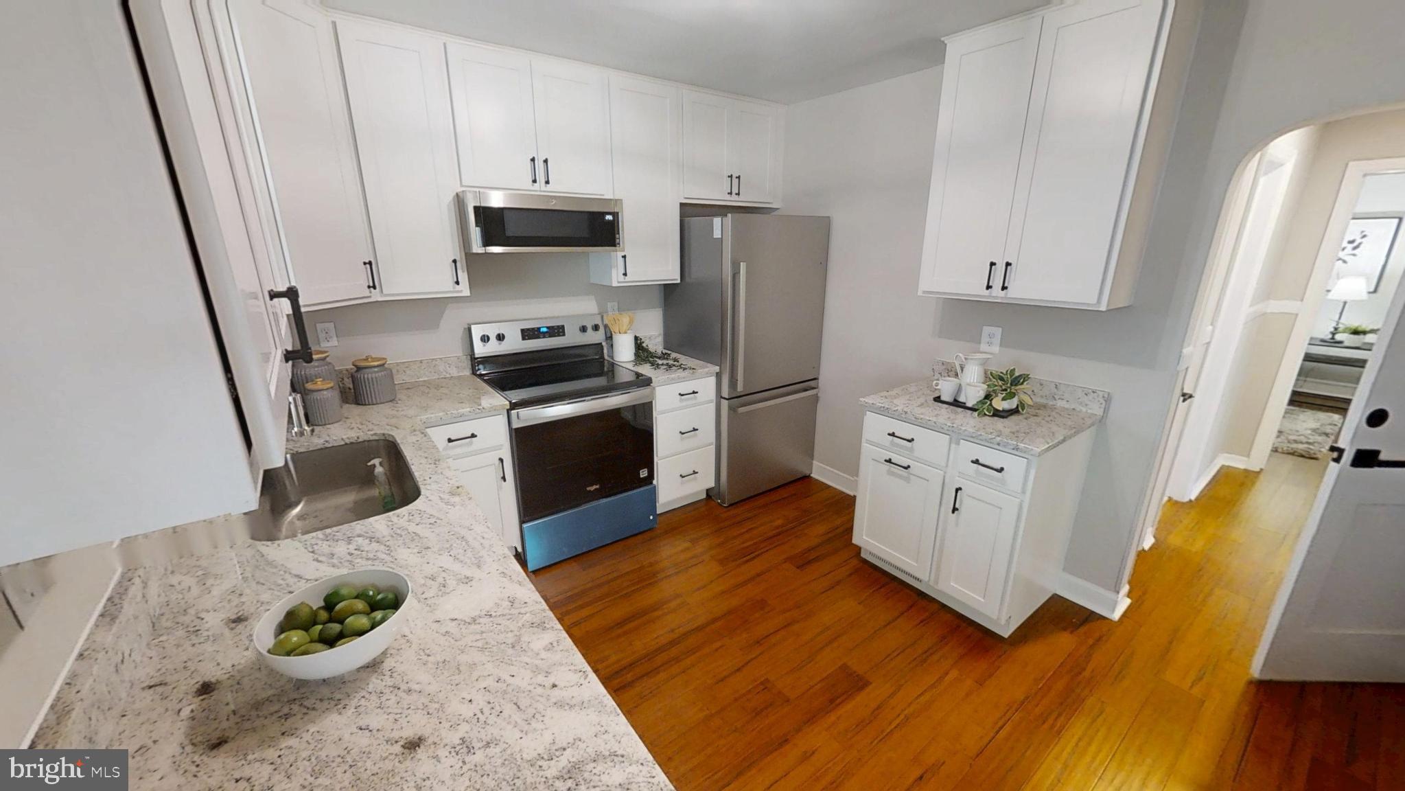 ARUNDEL GARDENS - Residential