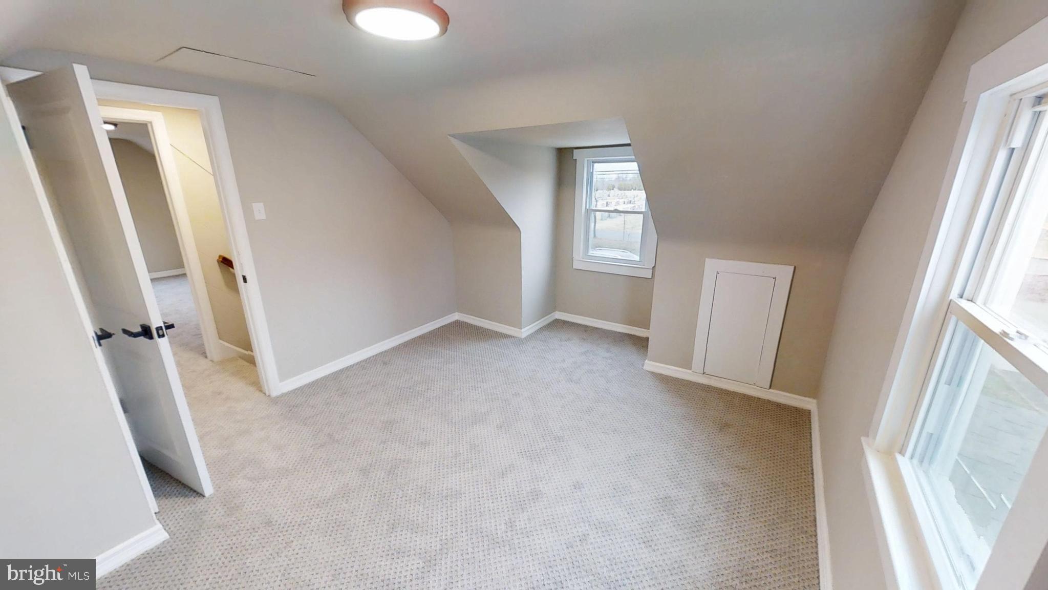 ARUNDEL GARDENS - Residential