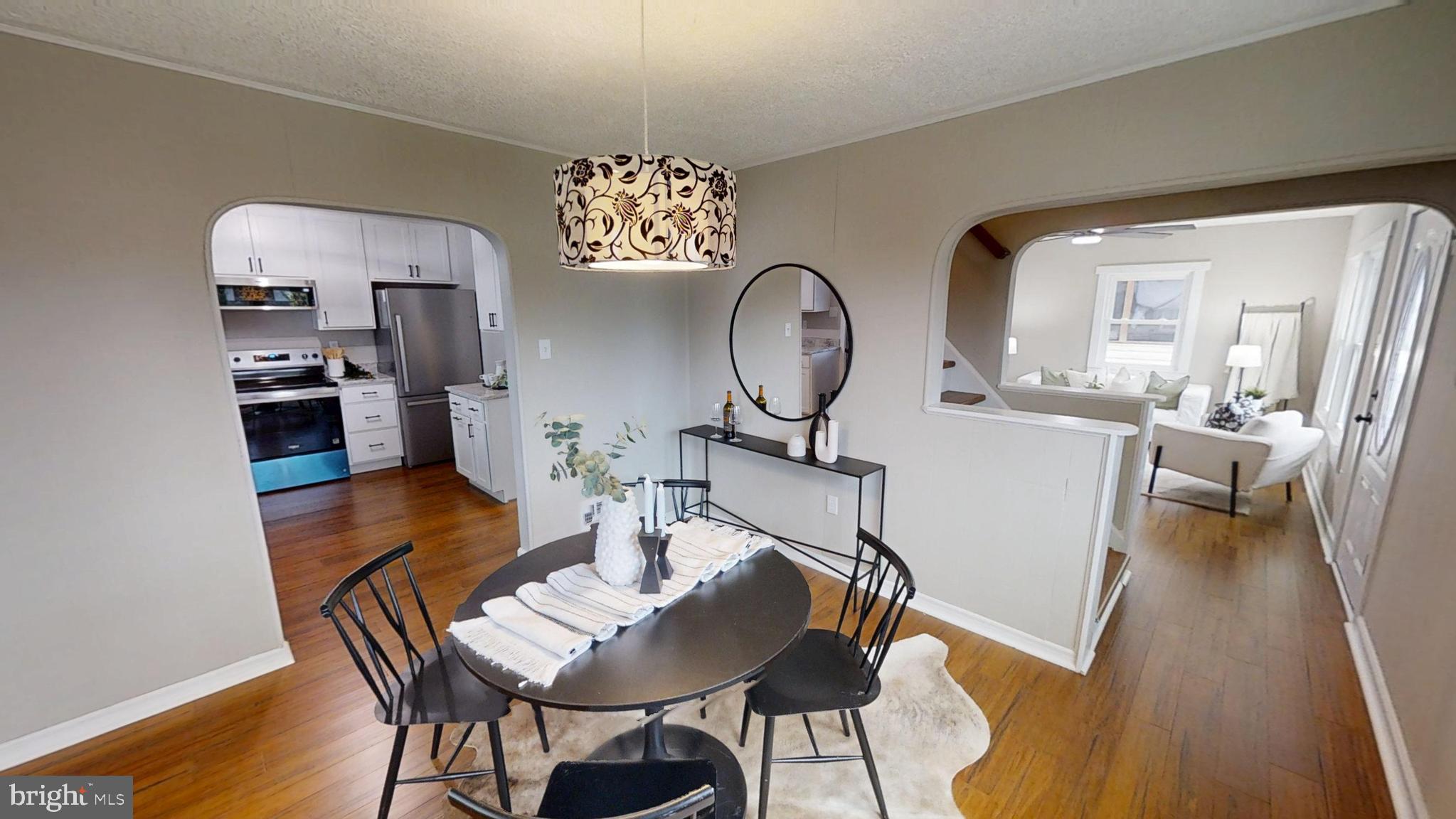 ARUNDEL GARDENS - Residential